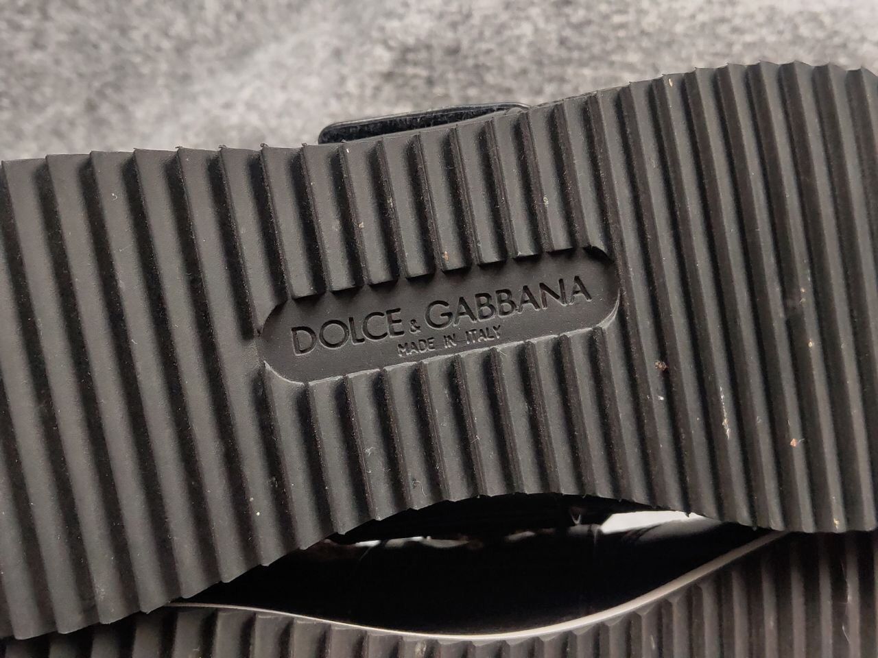 Dolce & Gabbana Dolce & Gabbana Leopard pattern stones velutto Sneakers Size US 9.5 / IT 39.5 - 22 Thumbnail