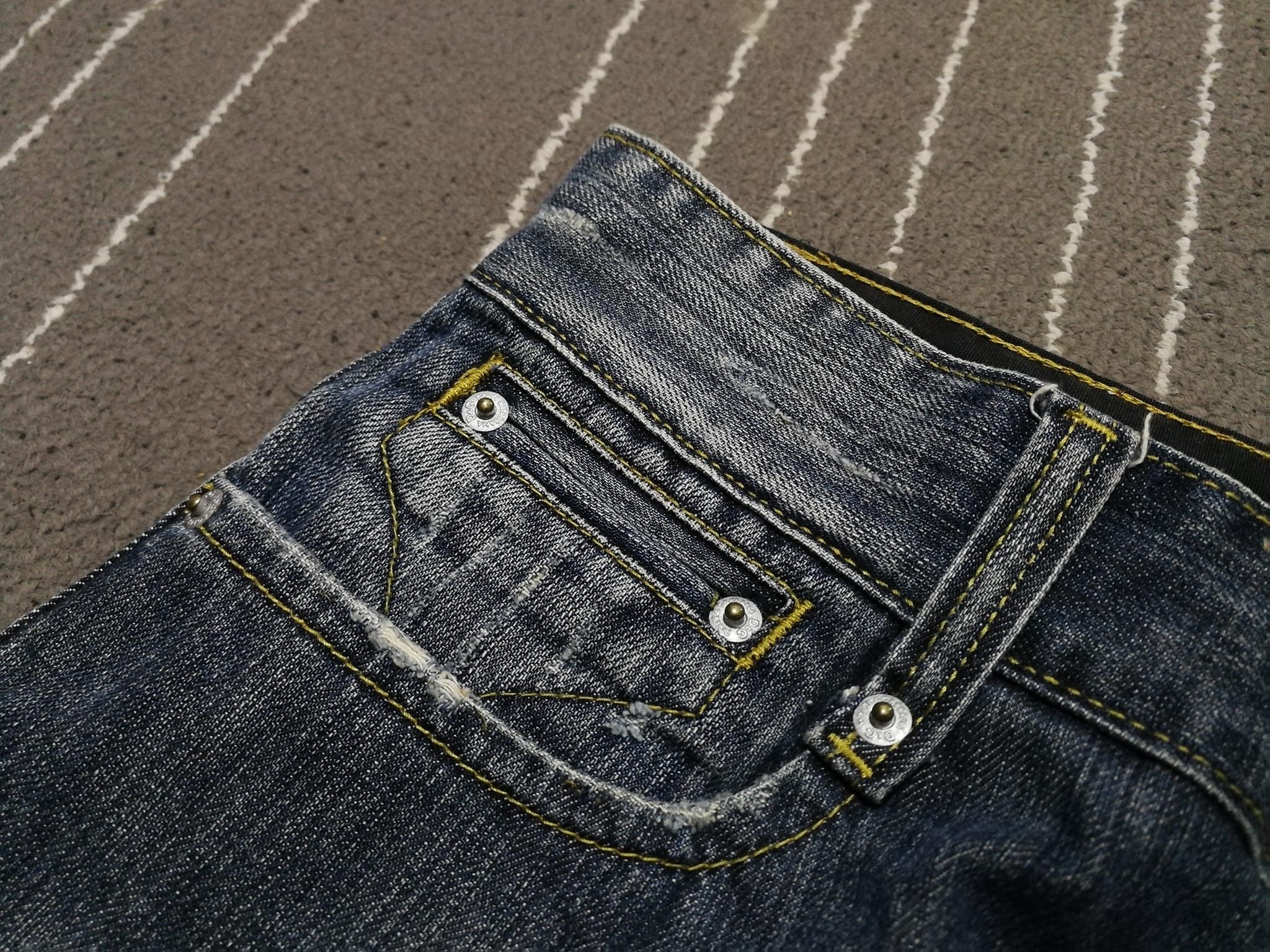 Designer × Dolce & Gabbana I love DOLCE & GABBANA woman denim w33 2063 Size 32" / US 10 / IT 46 - 5 Thumbnail