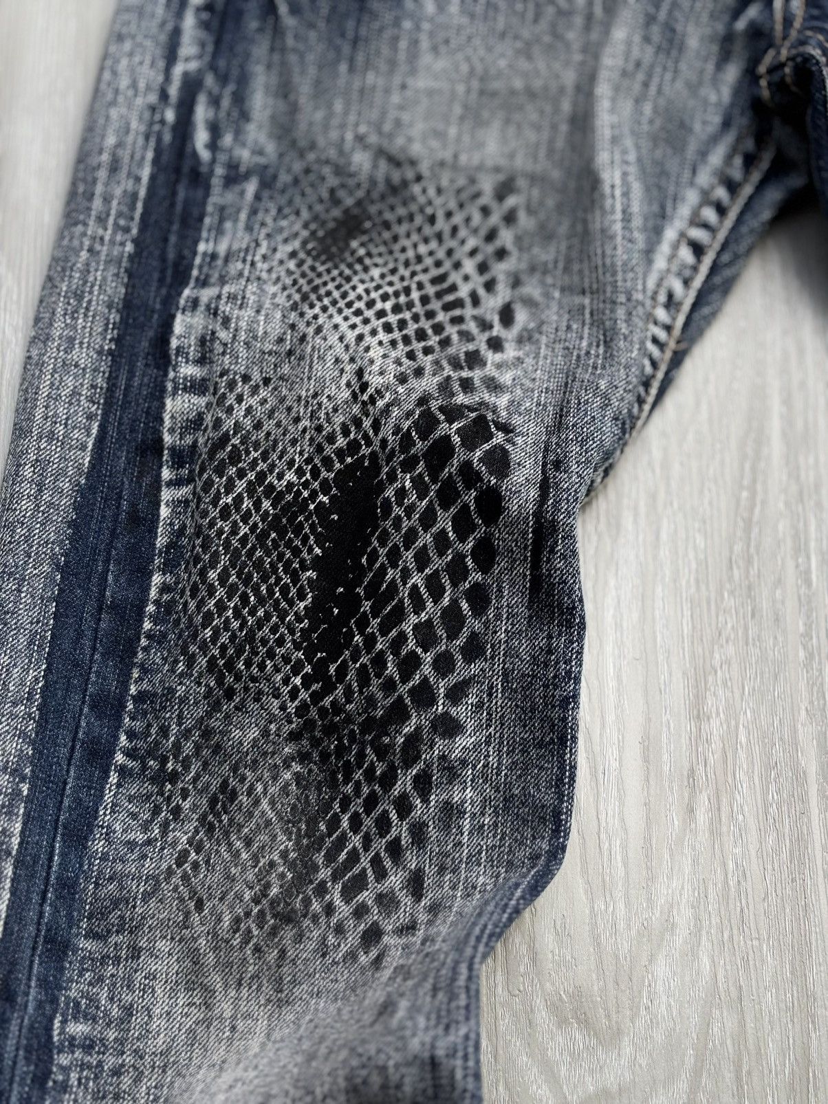 Japanese Brand ORIRIN leather lace up flare jeans Size US 27 - 3 Thumbnail