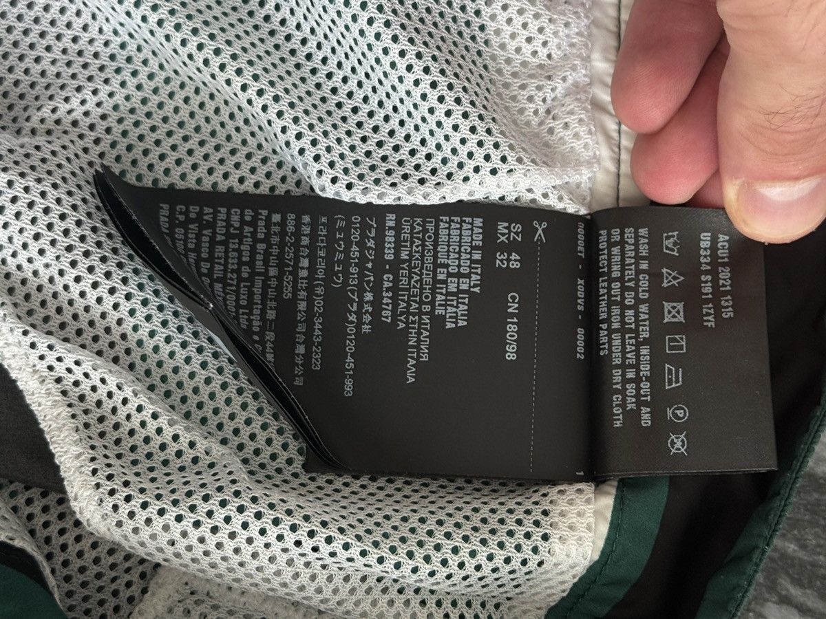 Prada Prada Board Short Size US 32 / EU 48 - 12 Thumbnail