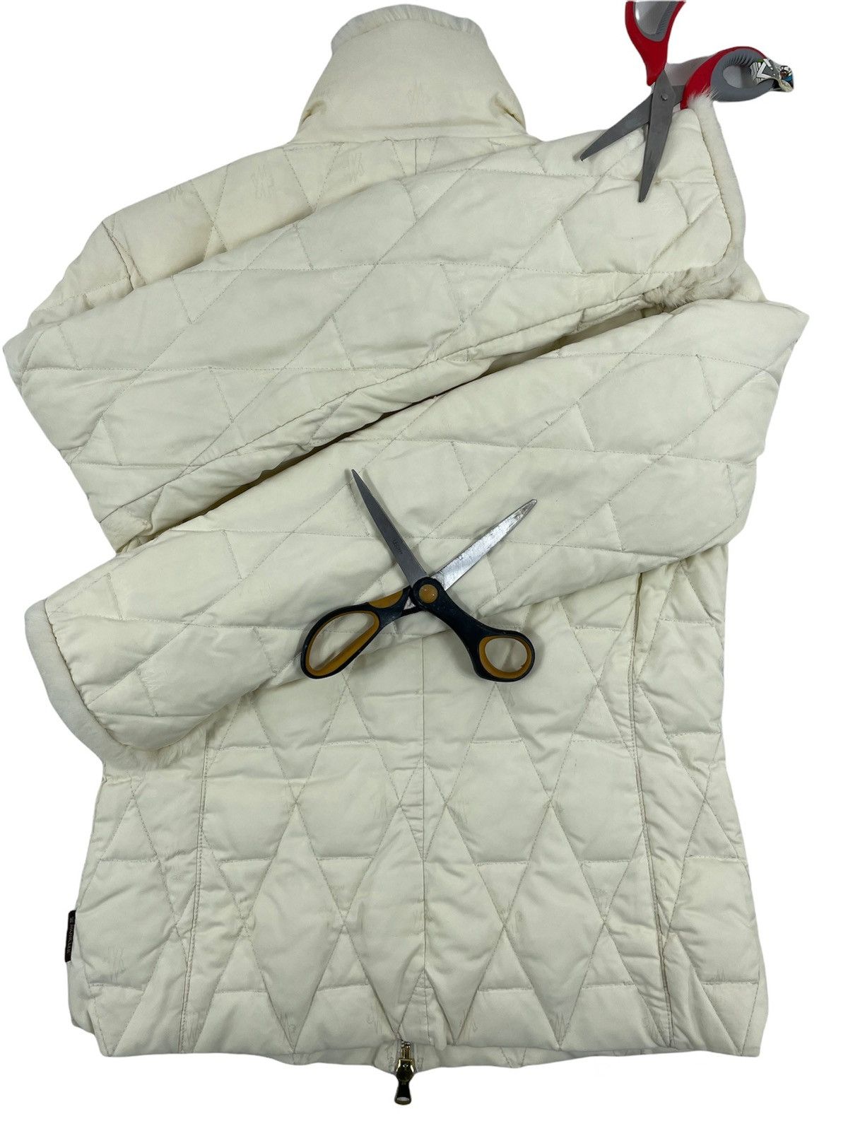 Moncler × Moncler Gamme Bleu RARE VTG MONCLER Multi Logo Fur Neck / Sleeve Puffer Down Jacket Zip Parka Size S / US 4 / IT 40 - 12 Thumbnail