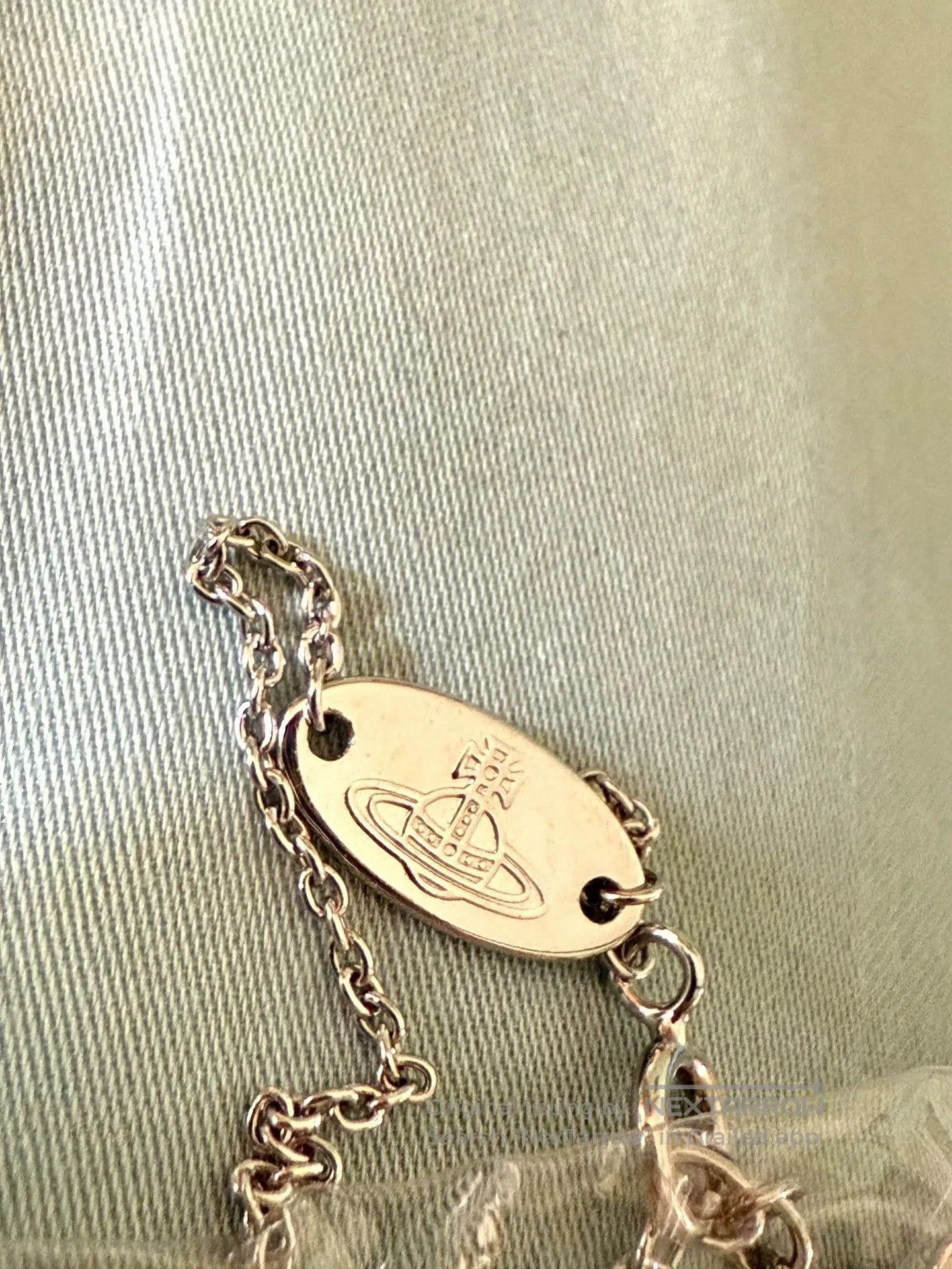 Chanel mint green bow orb necklace. Size ONE SIZE - 6 Thumbnail