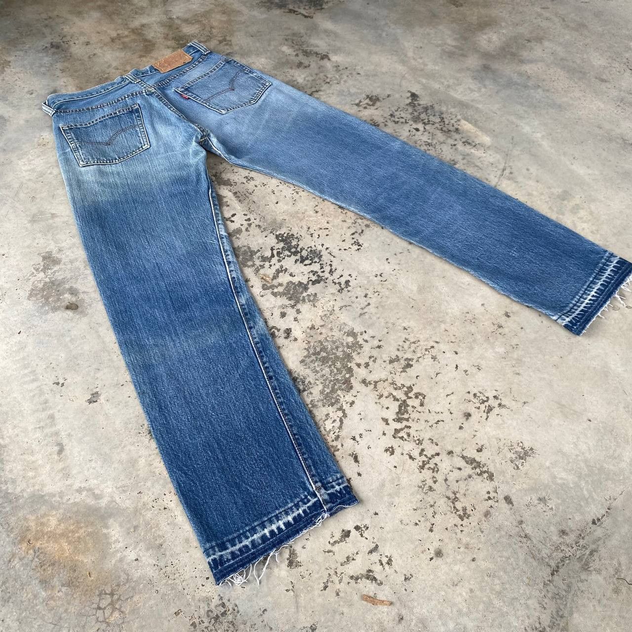 Levi's Vintage Clothing Rare 1970s Levi’s 501 Redline Selvedge Release Hem Button 6 Size US 28 / EU 44 - 14 Thumbnail
