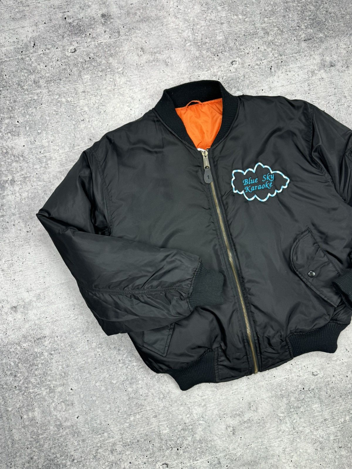 Vintage Vintage MA1 Bomber Jacket Big Logo Blue Sky Karaoke 90’s Y2K Size US L / EU 52-54 / 3 - 2 Thumbnail