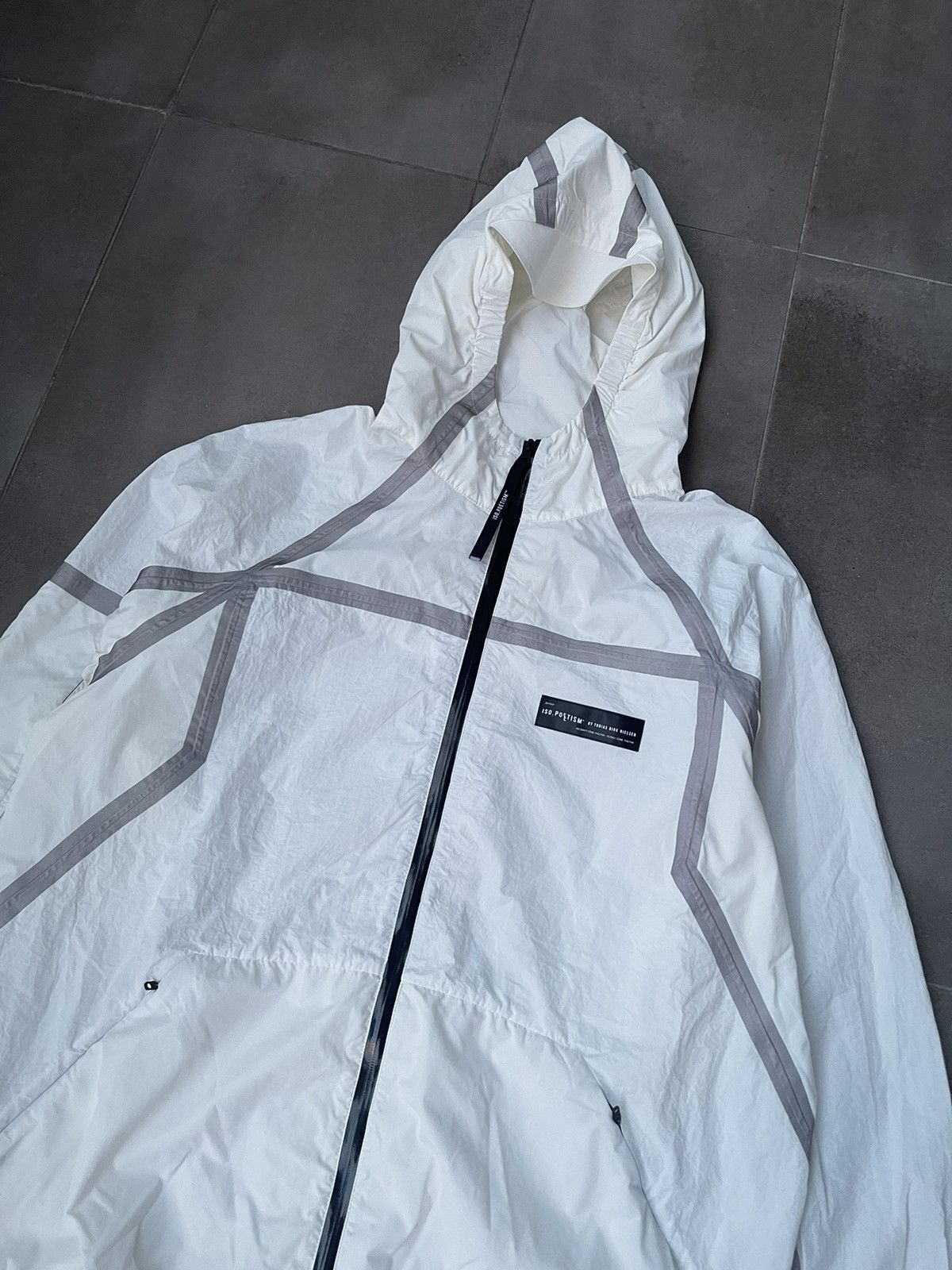 Tobias Birk Nielsen !DS! SS23 Iso Poetism Tobias Birk Nielsen White Nylon Jacket Size US L / EU 52-54 / 3 - 11 Thumbnail