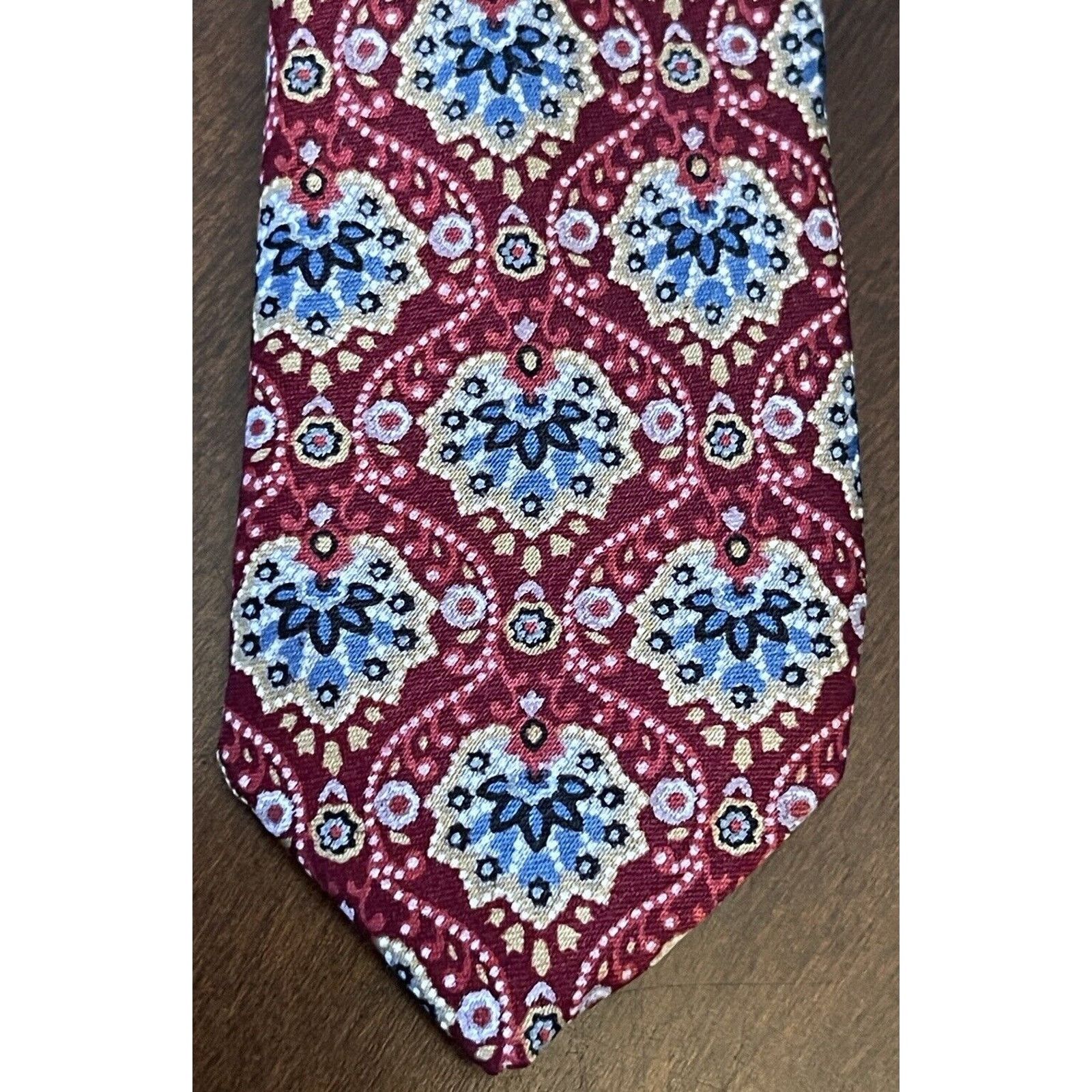 Jos. A. Bank Jos. A. Bank Executive Collection Red Blue Silk China Size ONE SIZE - 6 Thumbnail