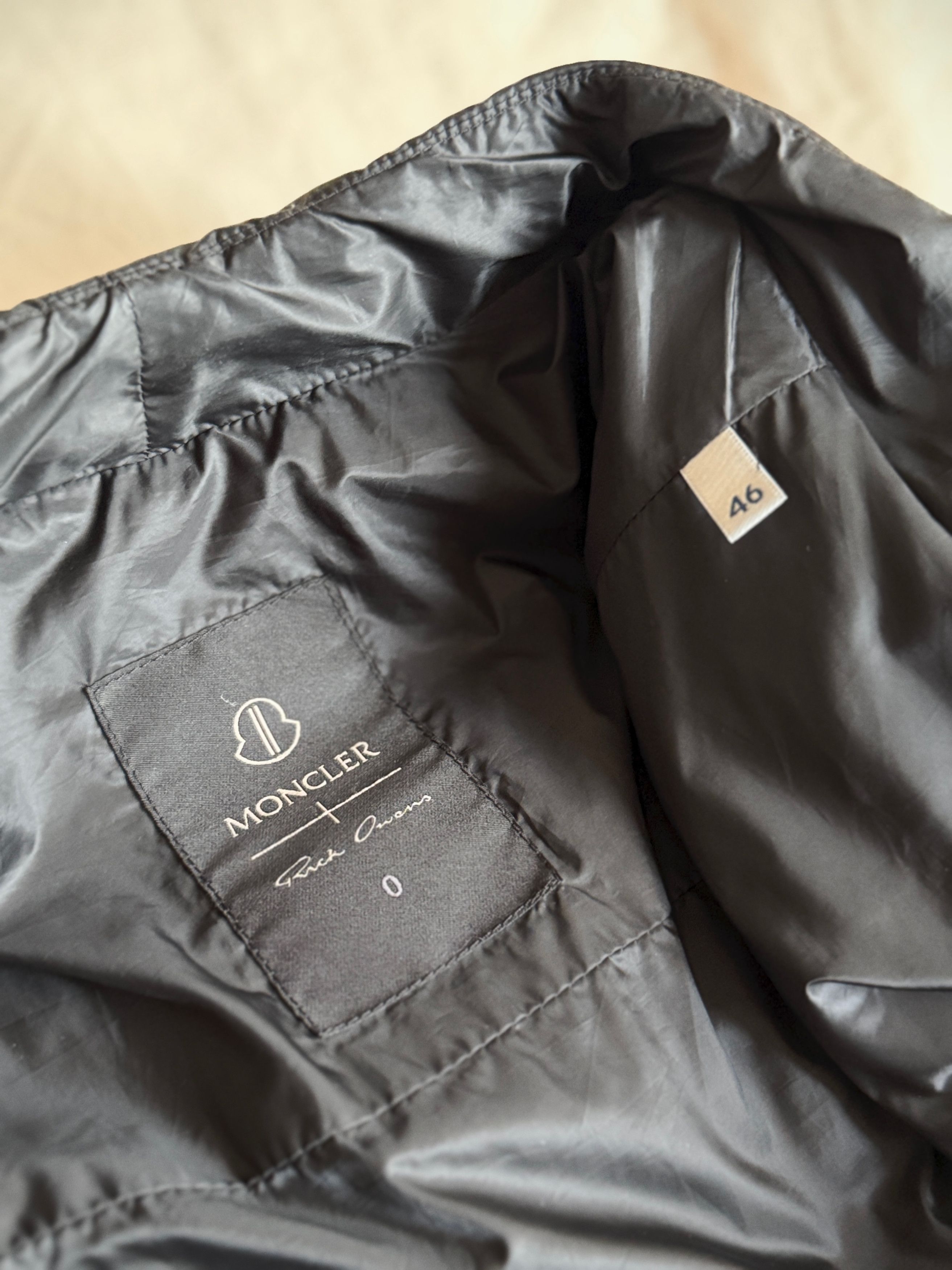 Moncler × Rick Owens V-Neck Padded Jacket Size US M / EU 48-50 / 2 - 7 Thumbnail