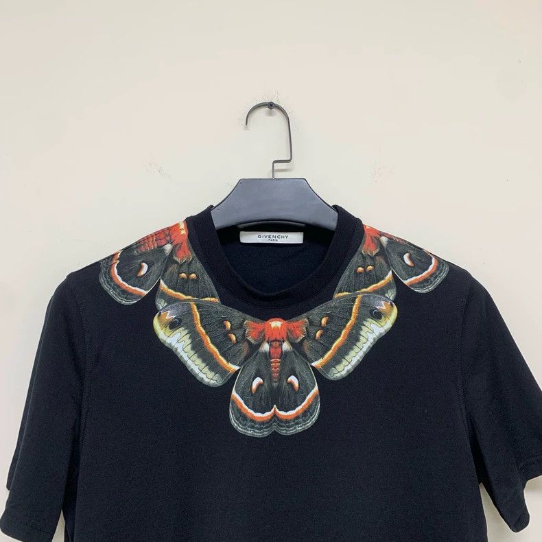 Givenchy Givenchy Butterfly and Star T-Shirt, M Size, Classic Black Size US M / EU 48-50 / 2 - 3 Thumbnail