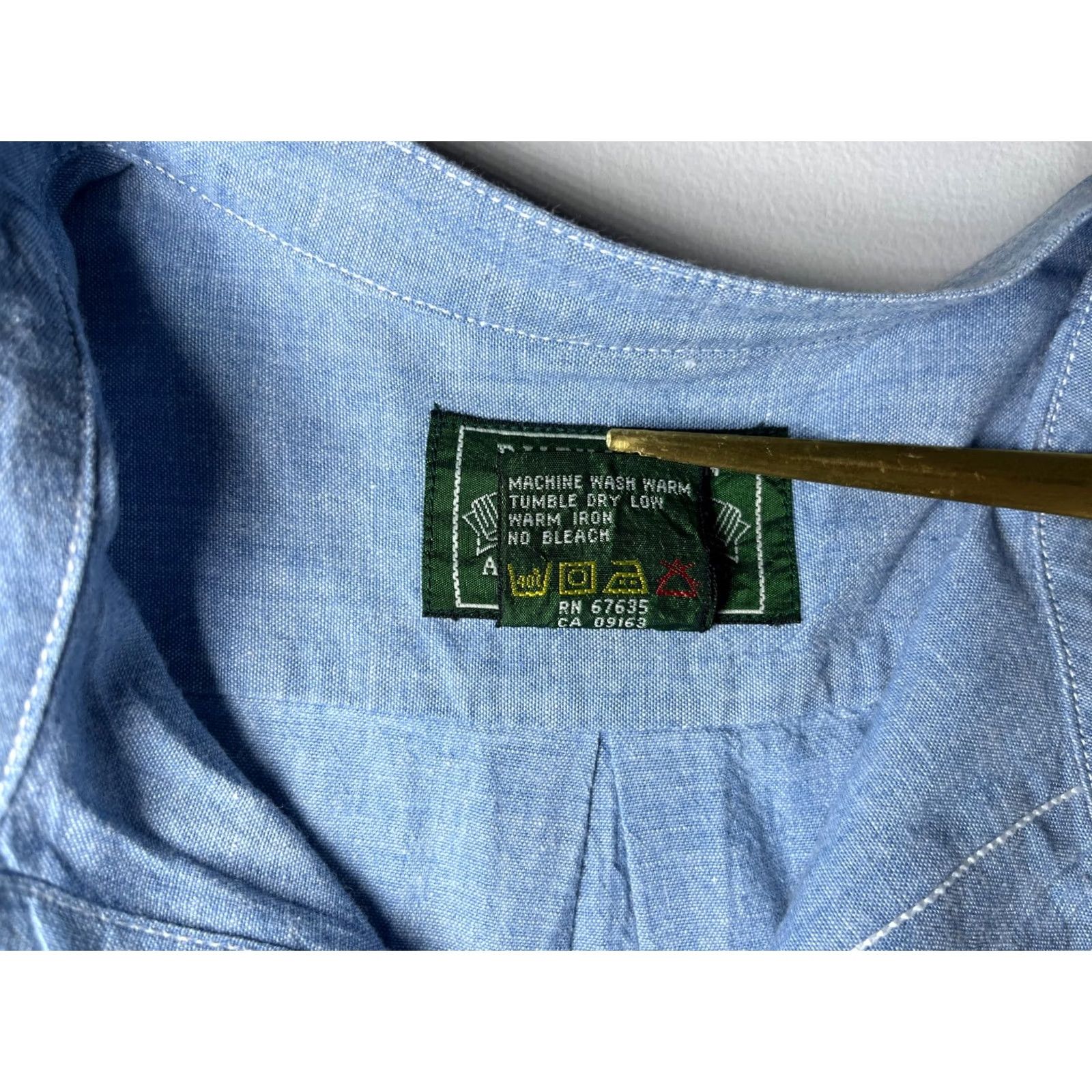 Ralph Lauren VINTAGE Ralph Lauren Country Shirt Mens 90s Long Sleeve Blue Cotton Chambray Large Size US L / EU 52-54 / 3 - 7 Thumbnail