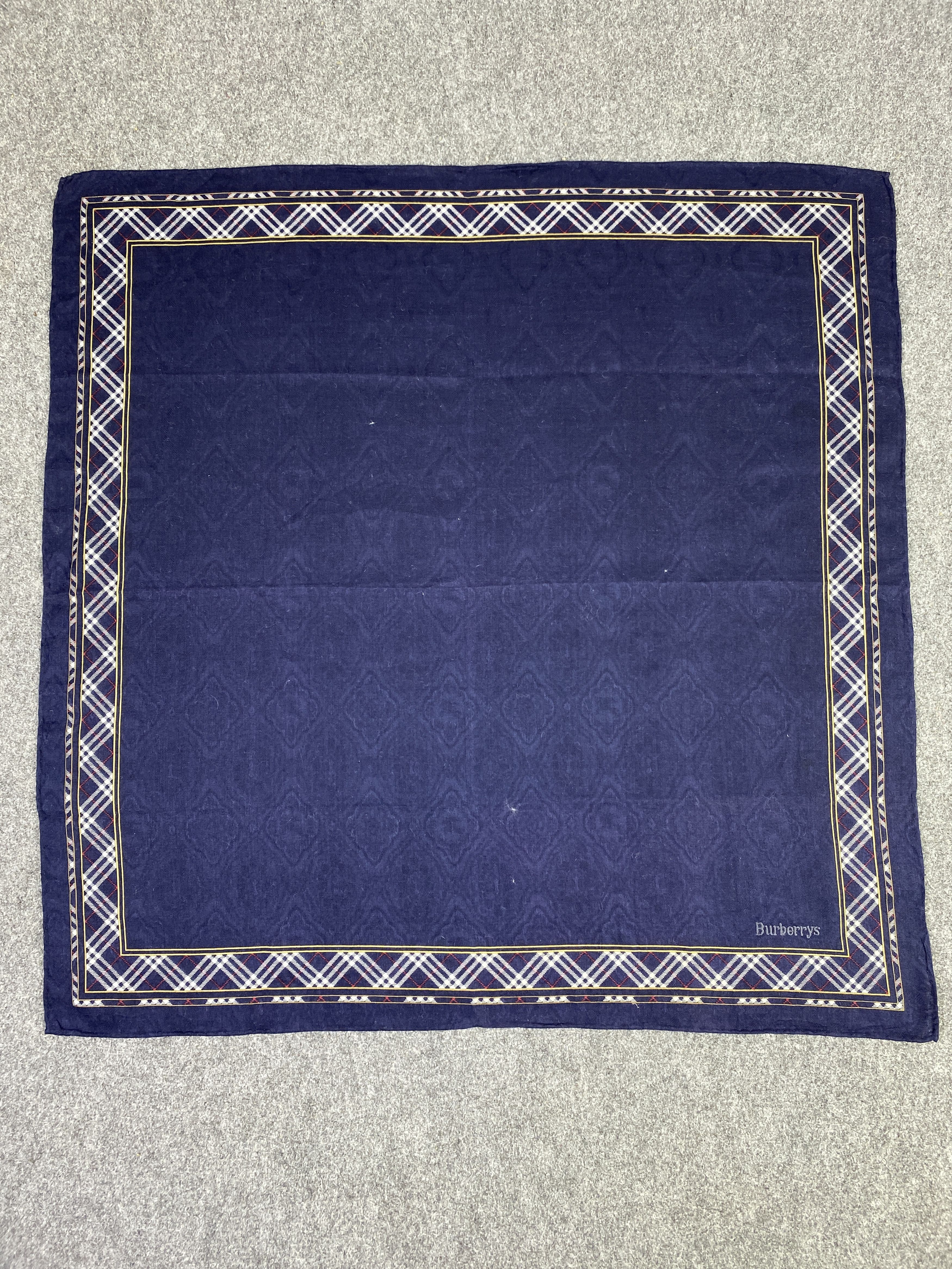Burberry Vintage Burberry Handkerchief / Neckerchief KT0243 Size ONE SIZE - 4 Thumbnail