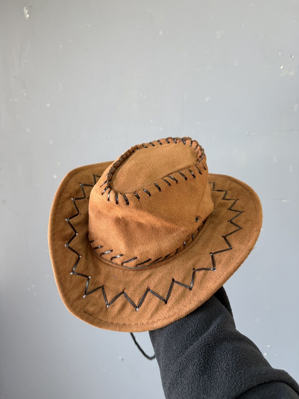 Cowboy Equipment Vintage Cowboy Style Fashion Bucket Hats Size ONE SIZE - 2 Thumbnail