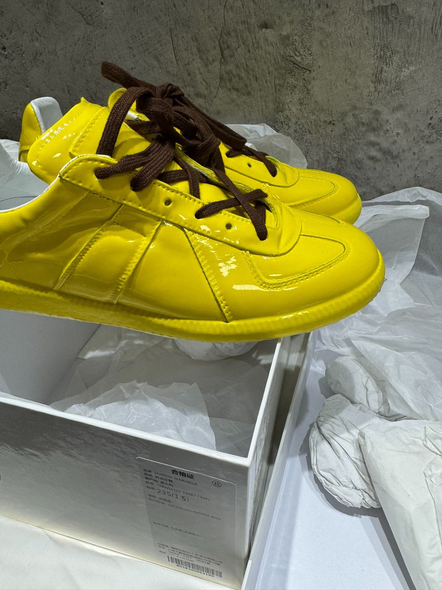 Maison Margiela Maison Margiela Leather Yellow Lowtop Sneakers 37 Women Size US 6.5 / IT 36.5 - 1 Thumbnail