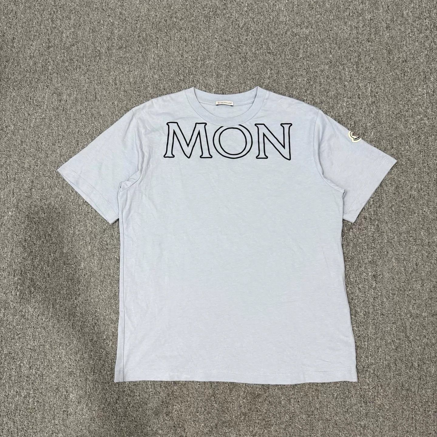 Moncler Moncler Logo Short Sleeve Tee M 99 New Size US M / EU 48-50 / 2 - 1 Thumbnail