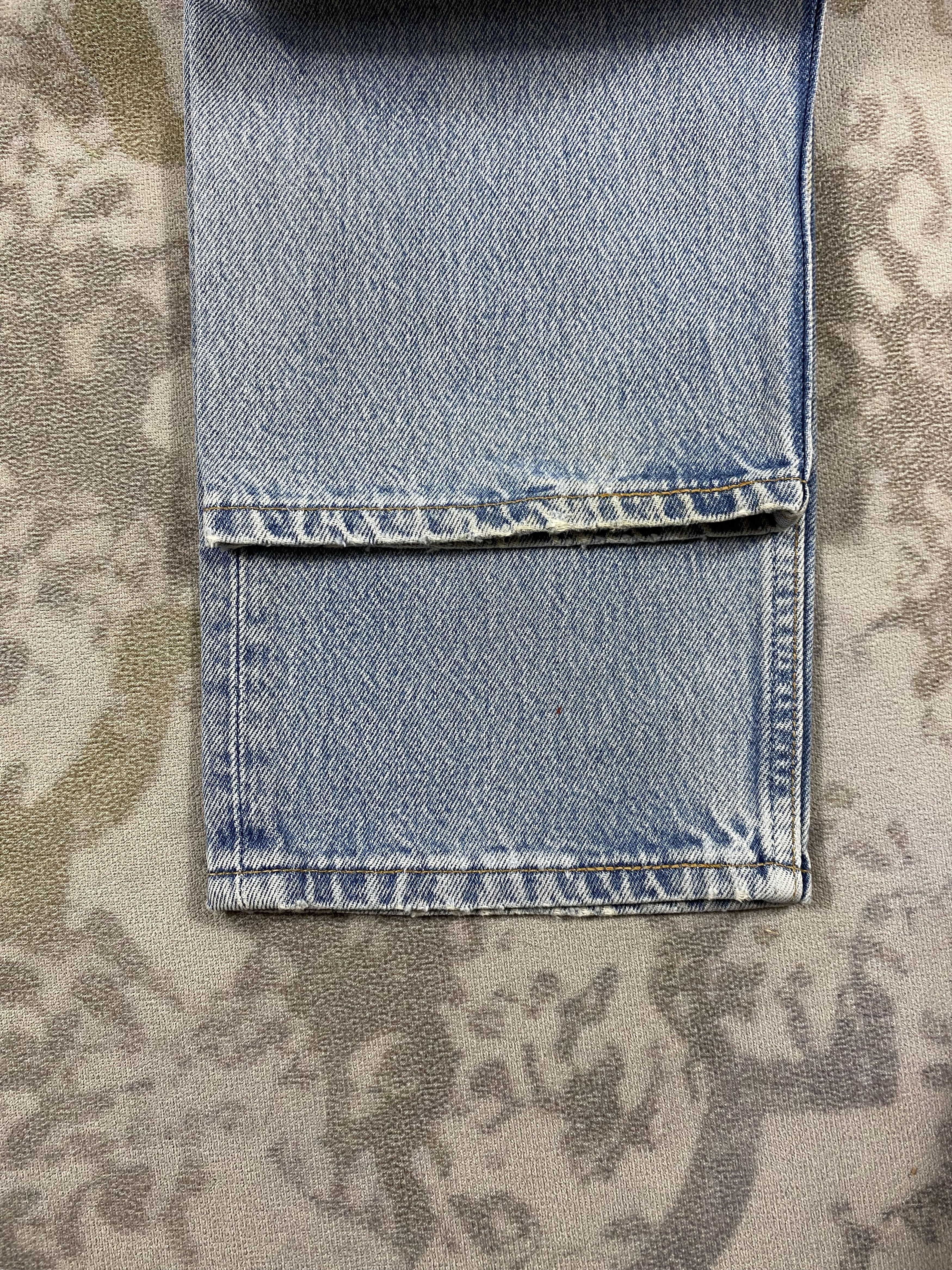 Levi's Blue Wash Vintage Levi's 501 Jeans 32x30 Denim-JN3951 Size US 32 / EU 48 - 12 Thumbnail