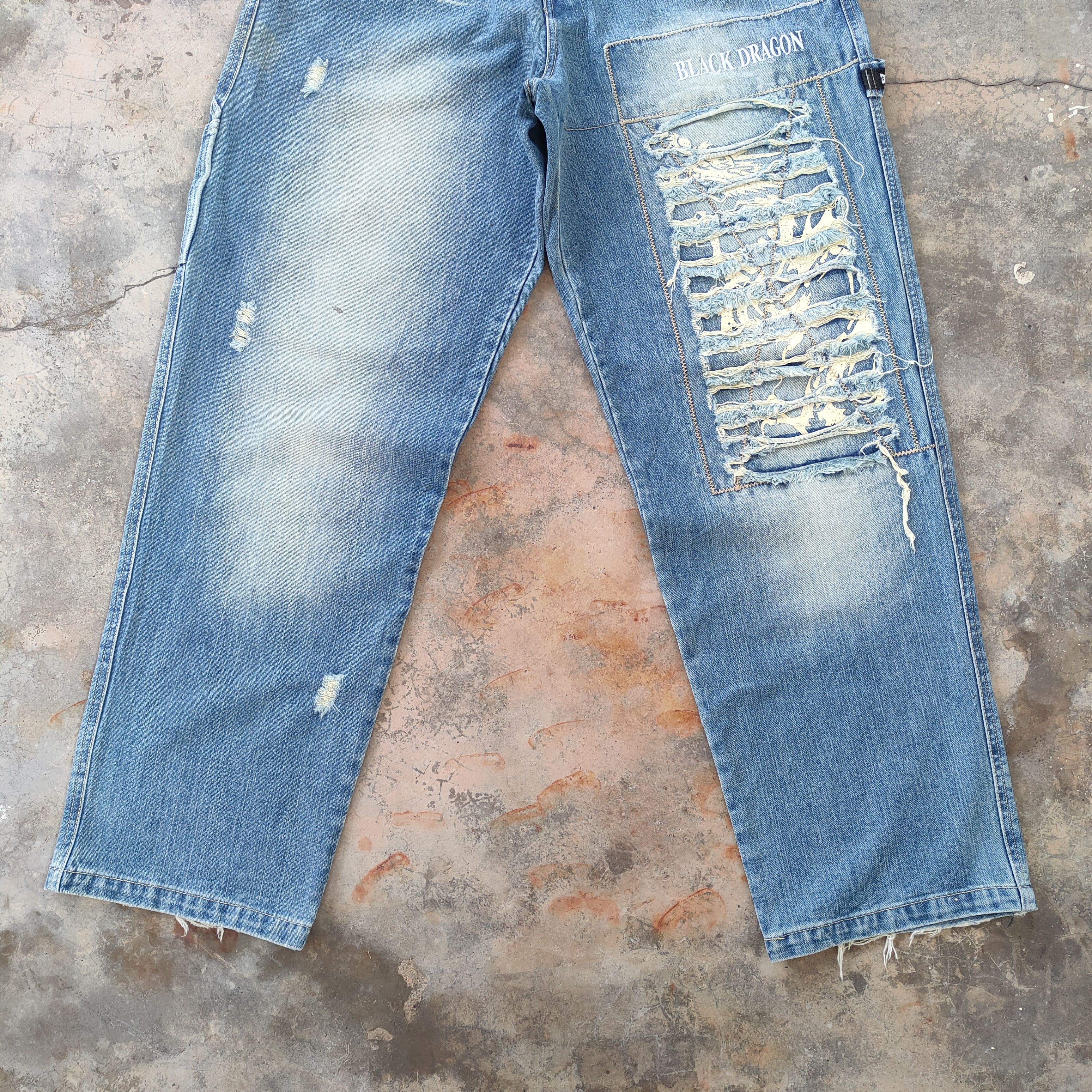 Vision Streetwear # VINTAGE BLACK EMBROIDERED DRAGON FADED JEANS PANTS Size US 32 / EU 48 - 3 Thumbnail