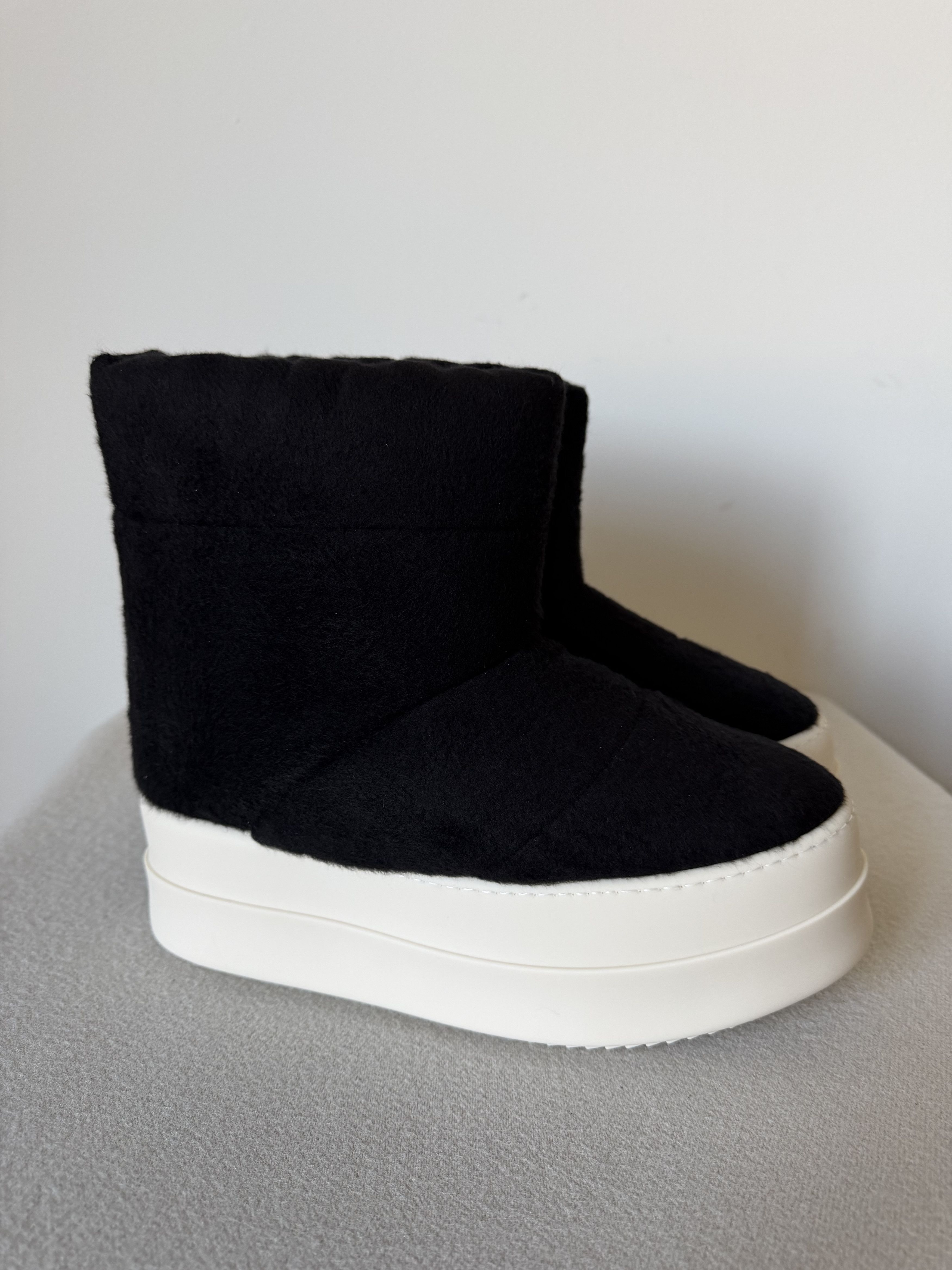 Rick Owens DRKSHDW Mega Bumper Low Lunar Boots in Black