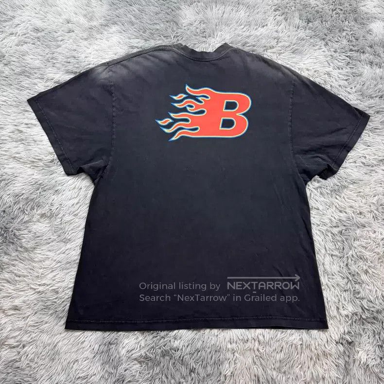 Balenciaga Balenciaga Flame Short Sleeve Size US XS / EU 42 / 0 - 3 Thumbnail