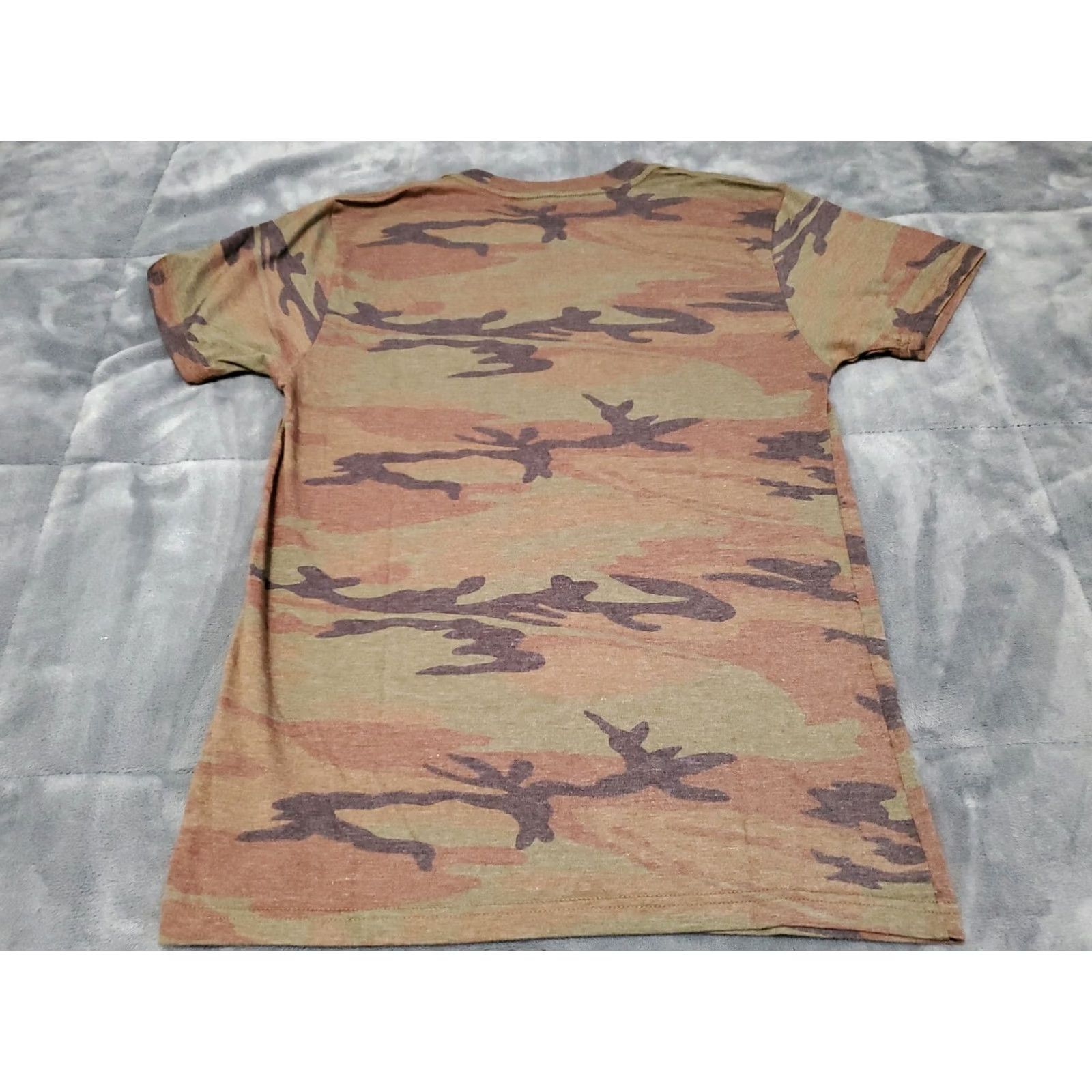 Disney Disney Parks Darth Vader Camouflage Star Wars Short Sleeve TShirt Small Men Size US S / EU 44-46 / 1 - 3 Thumbnail