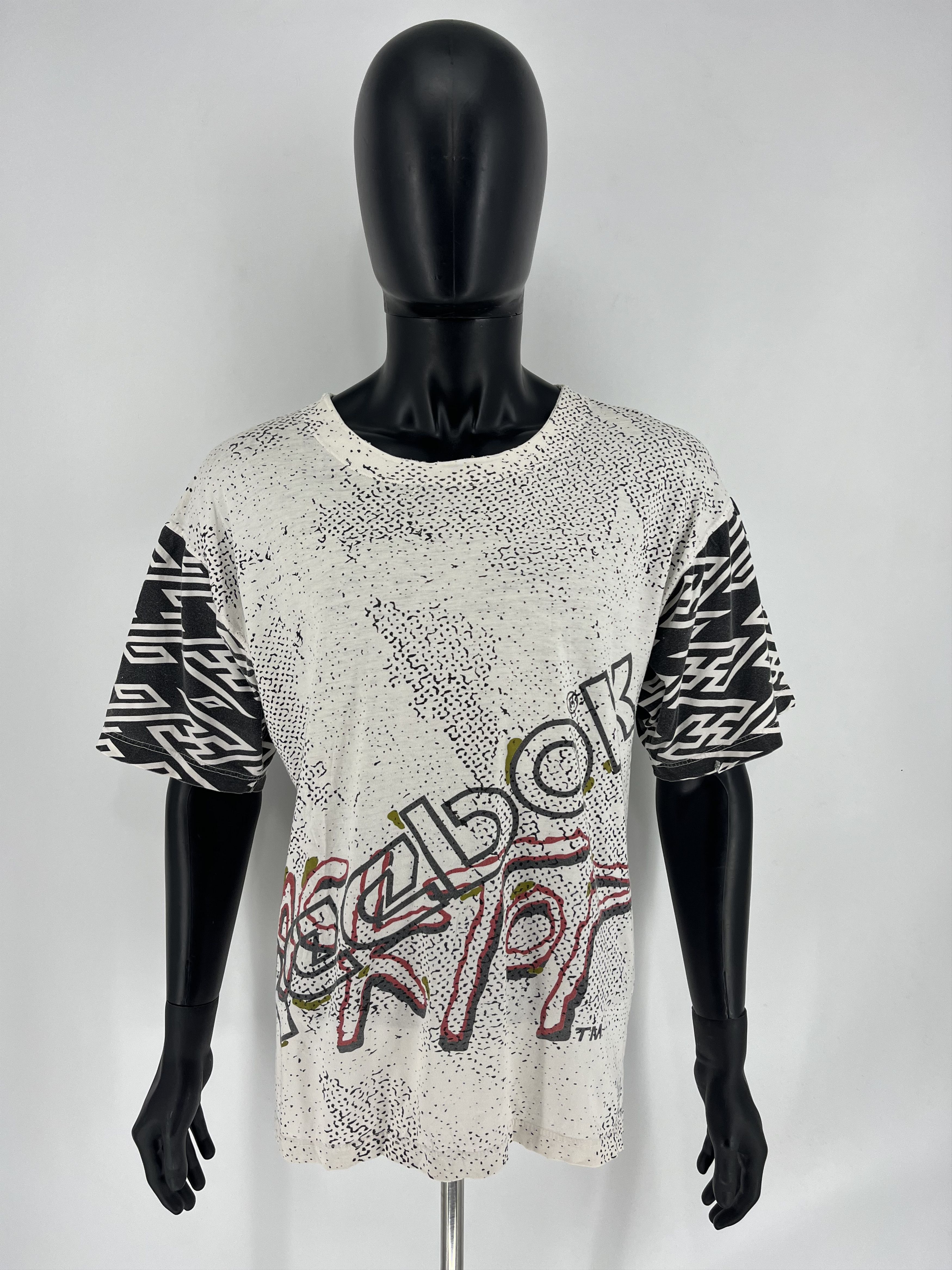 Reebok REEBOK BlackTop Vintage T-Shirt Big Logo Tee Basketball 90s Size US XL / EU 56 / 4 - 2 Thumbnail