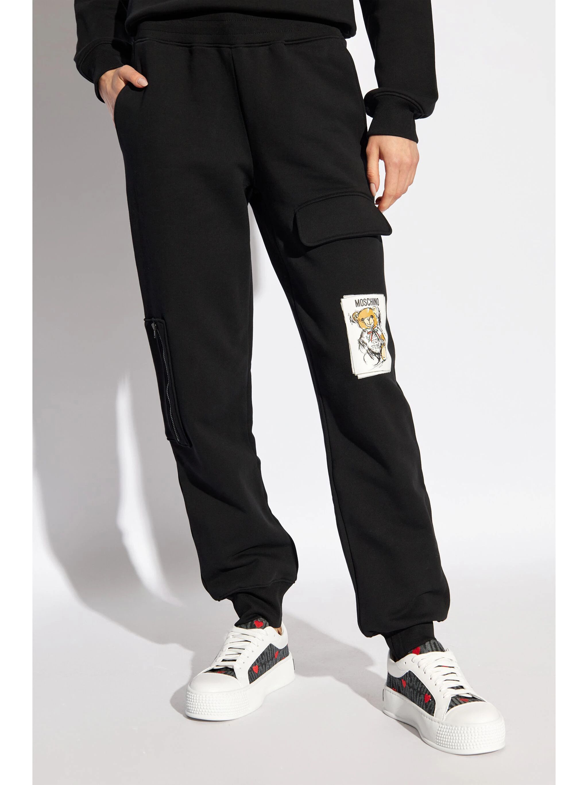 Moschino o1s22i1n0824 Teddy Bear Joggers in Black Size 27" / US 4 / IT 40 - 3 Thumbnail