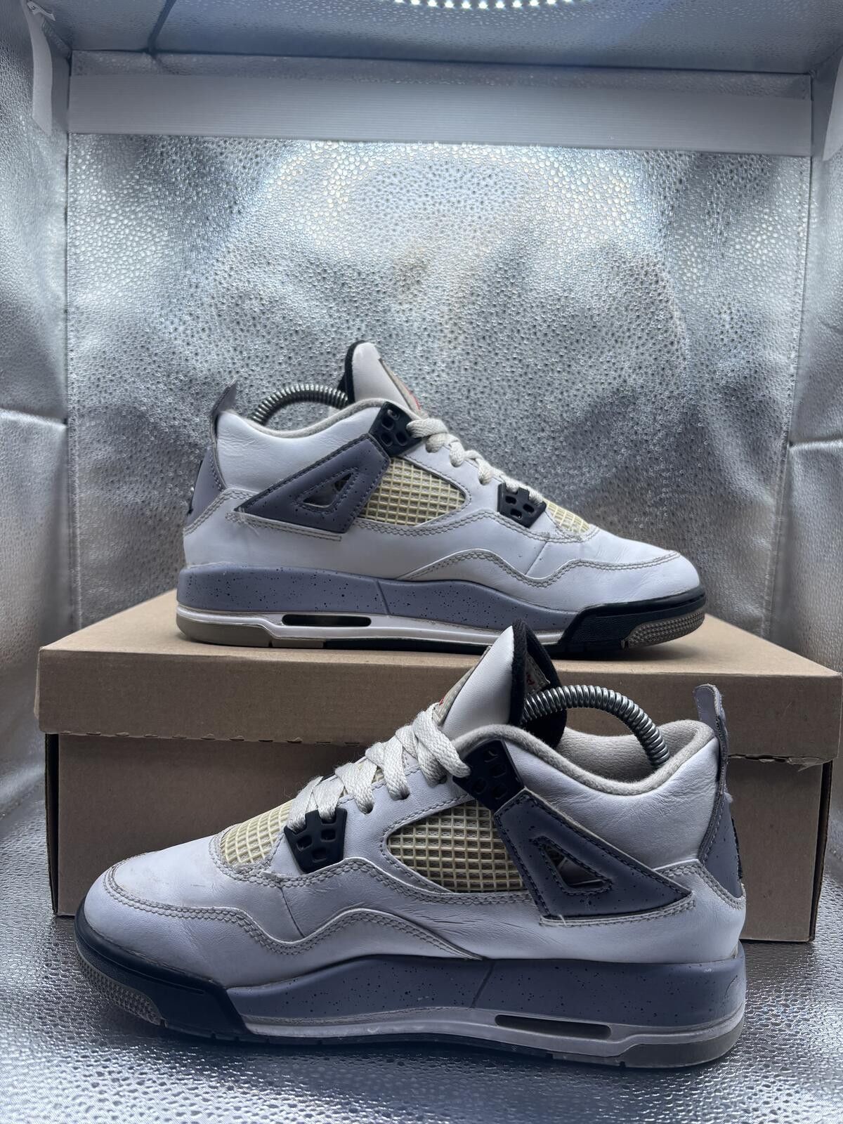 Jordan Brand Air Jordan 4 white cement GS 2012 Size US 5.5 / EU 38 - 5 Thumbnail