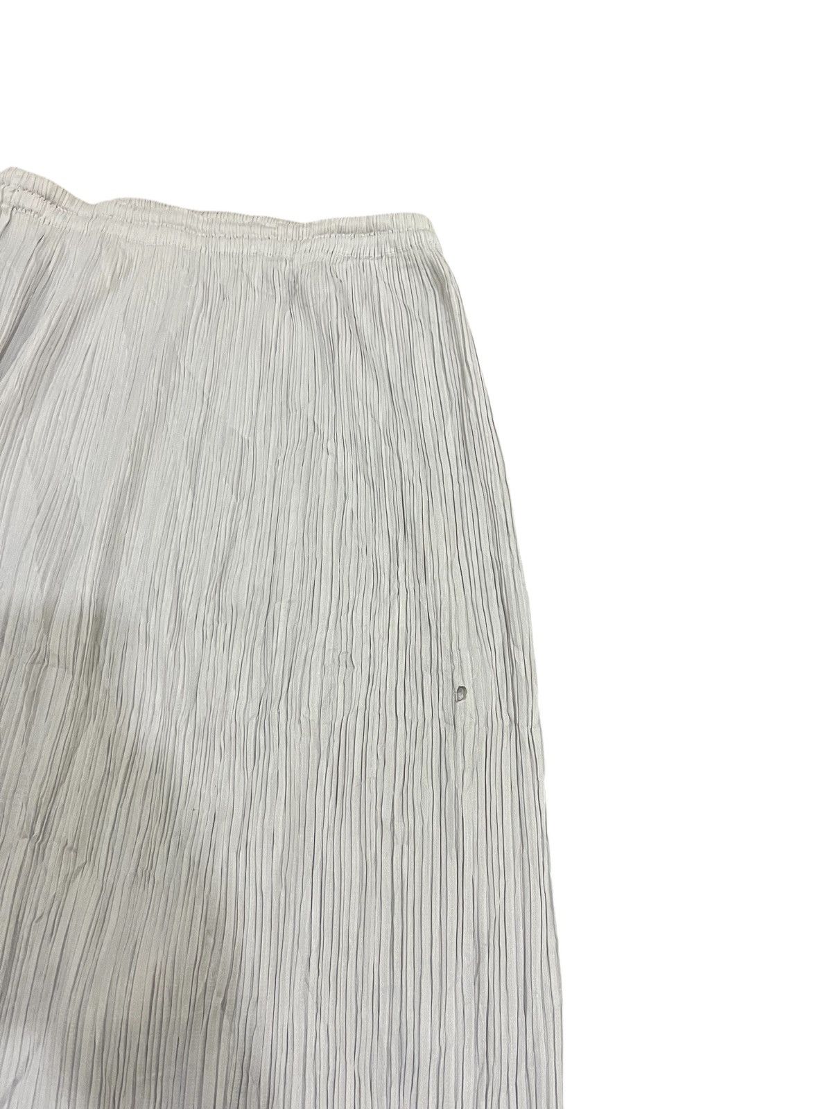 Pleats Please Issey Miyake ISSEY MIYAKE PLEATS PLEASE SKIRT SIZE 3 PP51-JG613 Size 24" / US 00 / IT 34 - 4 Thumbnail