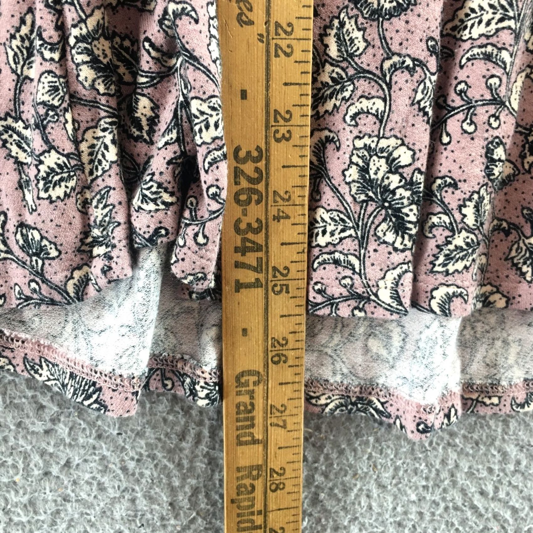 American Eagle Outfitters American Eagle Outfitters Blouse Shirt Womens M Pink Black Paisley Cold Shoulder Size M / US 6-8 / IT 42-44 - 6 Thumbnail