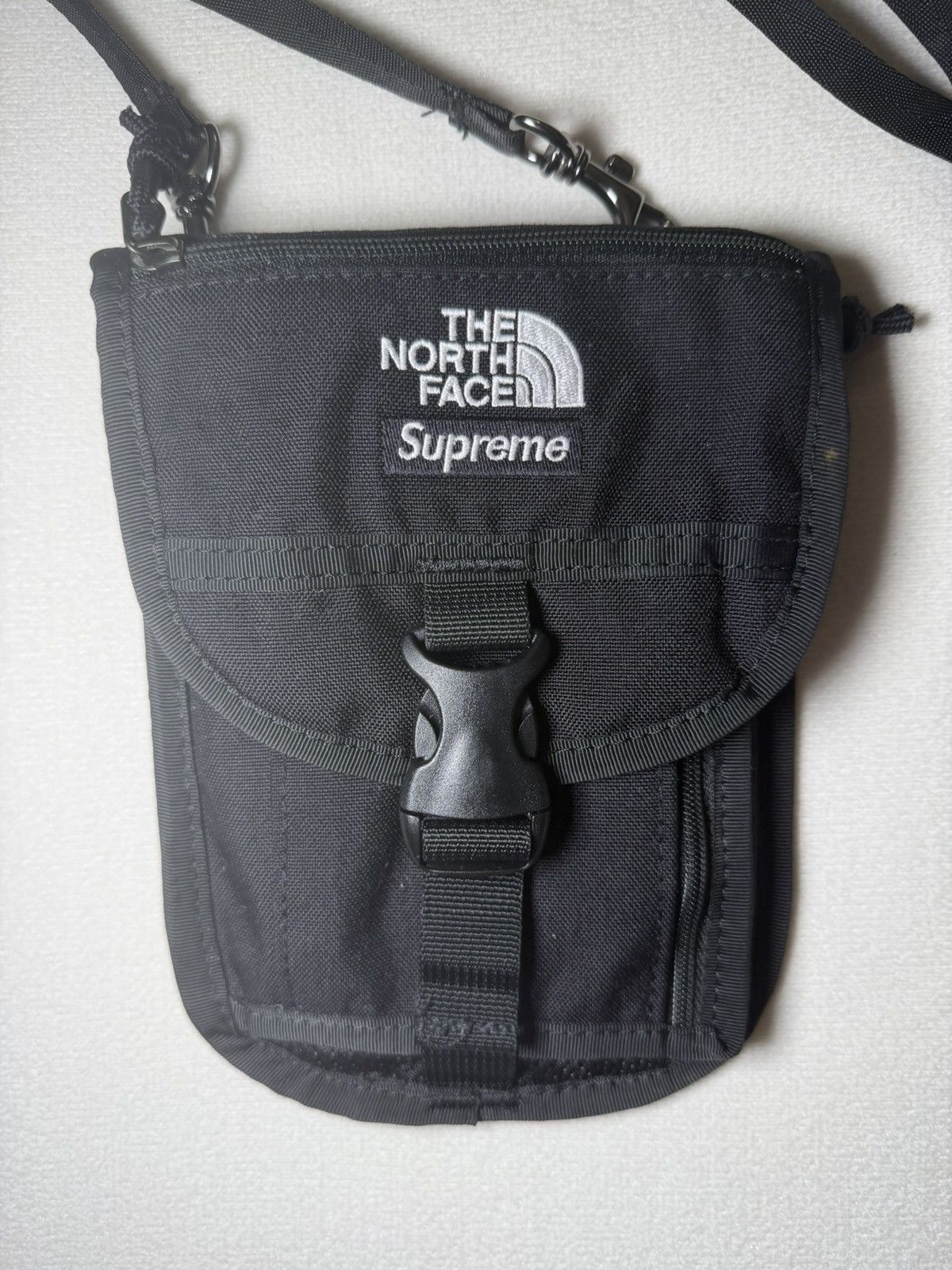 Supreme × The North Face Supreme The North Face RTG Utility Pouch Size ONE SIZE - 2 Thumbnail