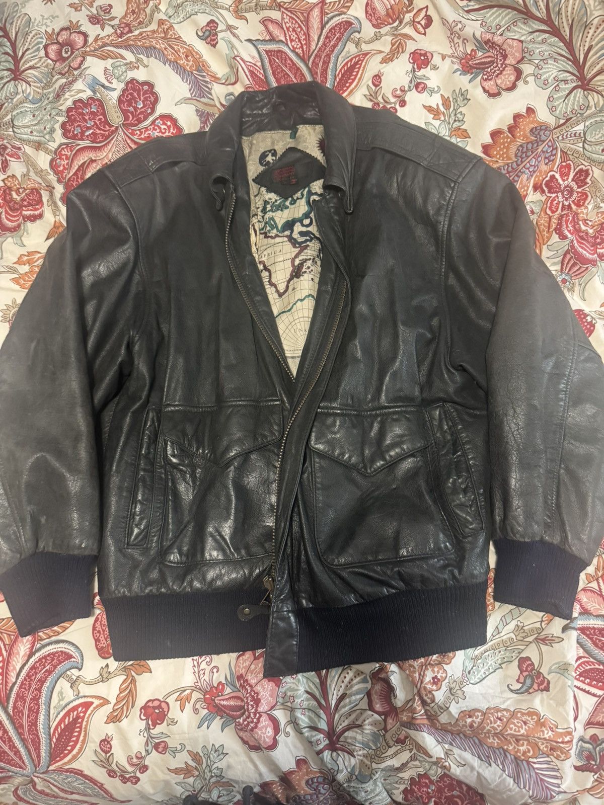 Schott Mens Vintage Leather Bomber Jacket Size US L / EU 52-54 / 3 - 1 Thumbnail