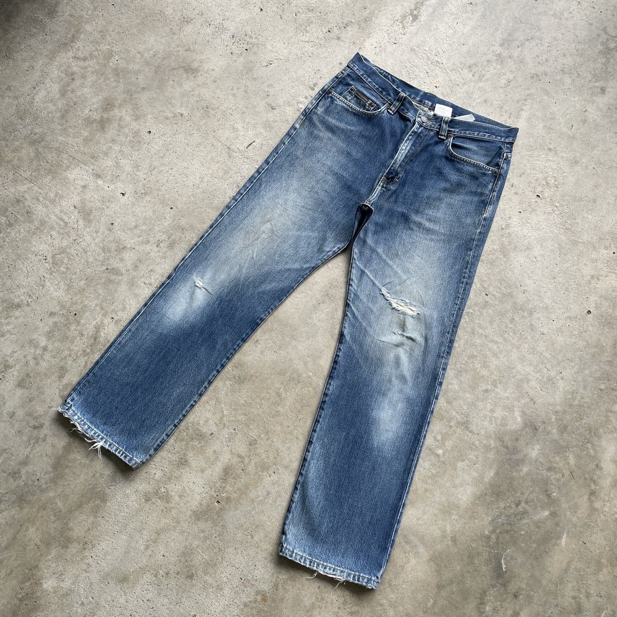 Calvin Klein Vintage Calvin Klein Jeans Faded Distressed Denim Pants W32 Size US 32 / EU 48 - 2 Thumbnail