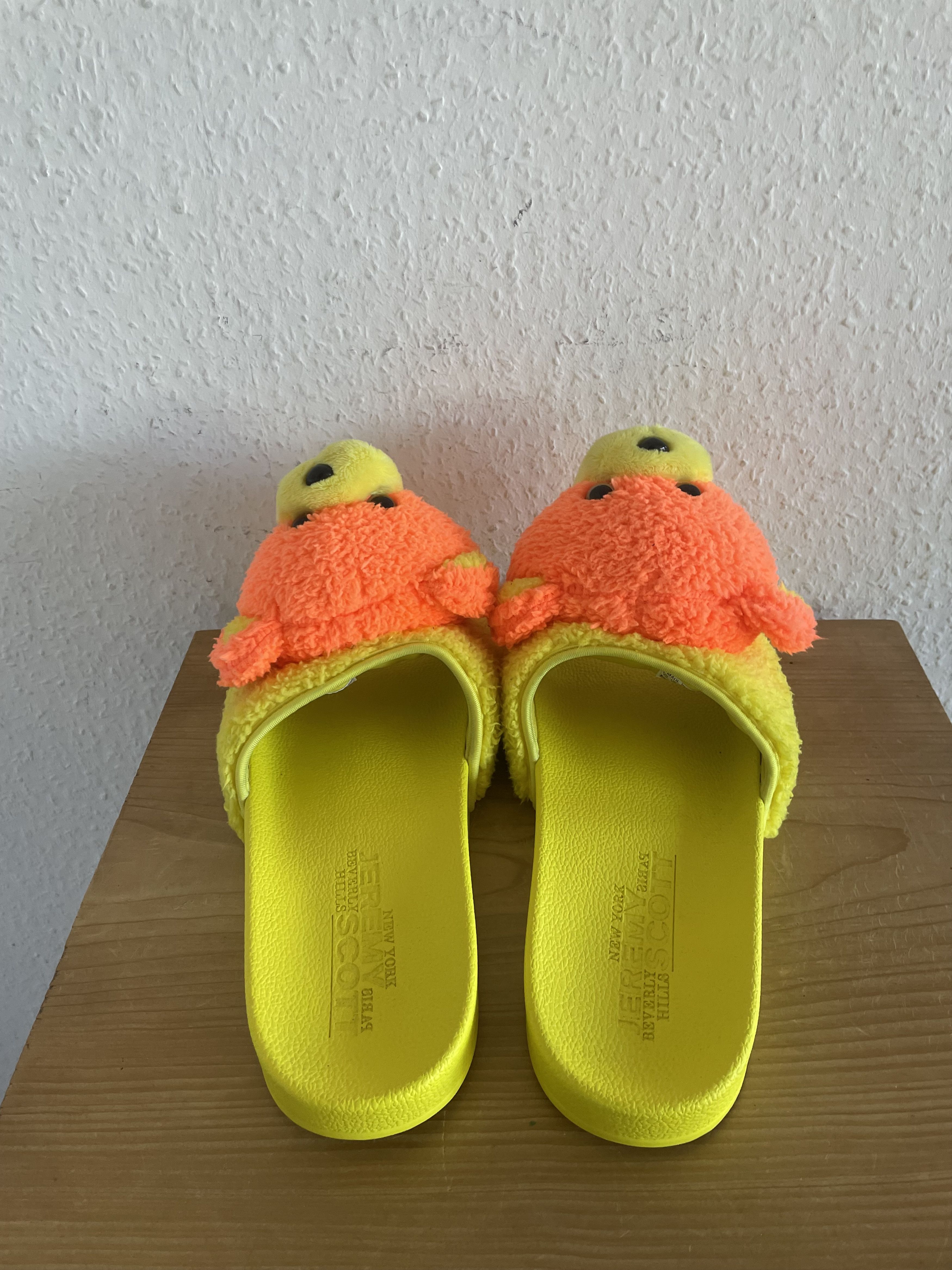 Adidas × Jeremy Scott Adilette Teddy Bear Slides Neon Size US 13 / EU 46 - 3 Thumbnail