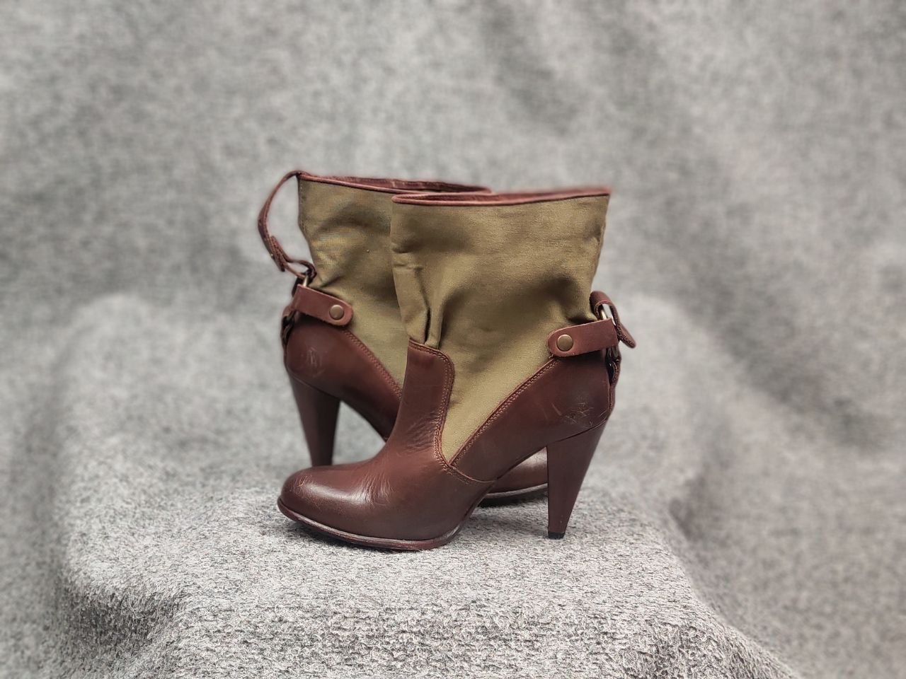 Diesel Black Gold Diesel Black Gold Military Green Leather canvas Heeled Boots Size US 7 / IT 37 - 12 Thumbnail