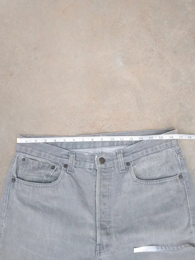 Levi's 80s Vintage Levi's 501 Made In USA Jeans Grey 33x30 Size US 33 - 7 Thumbnail