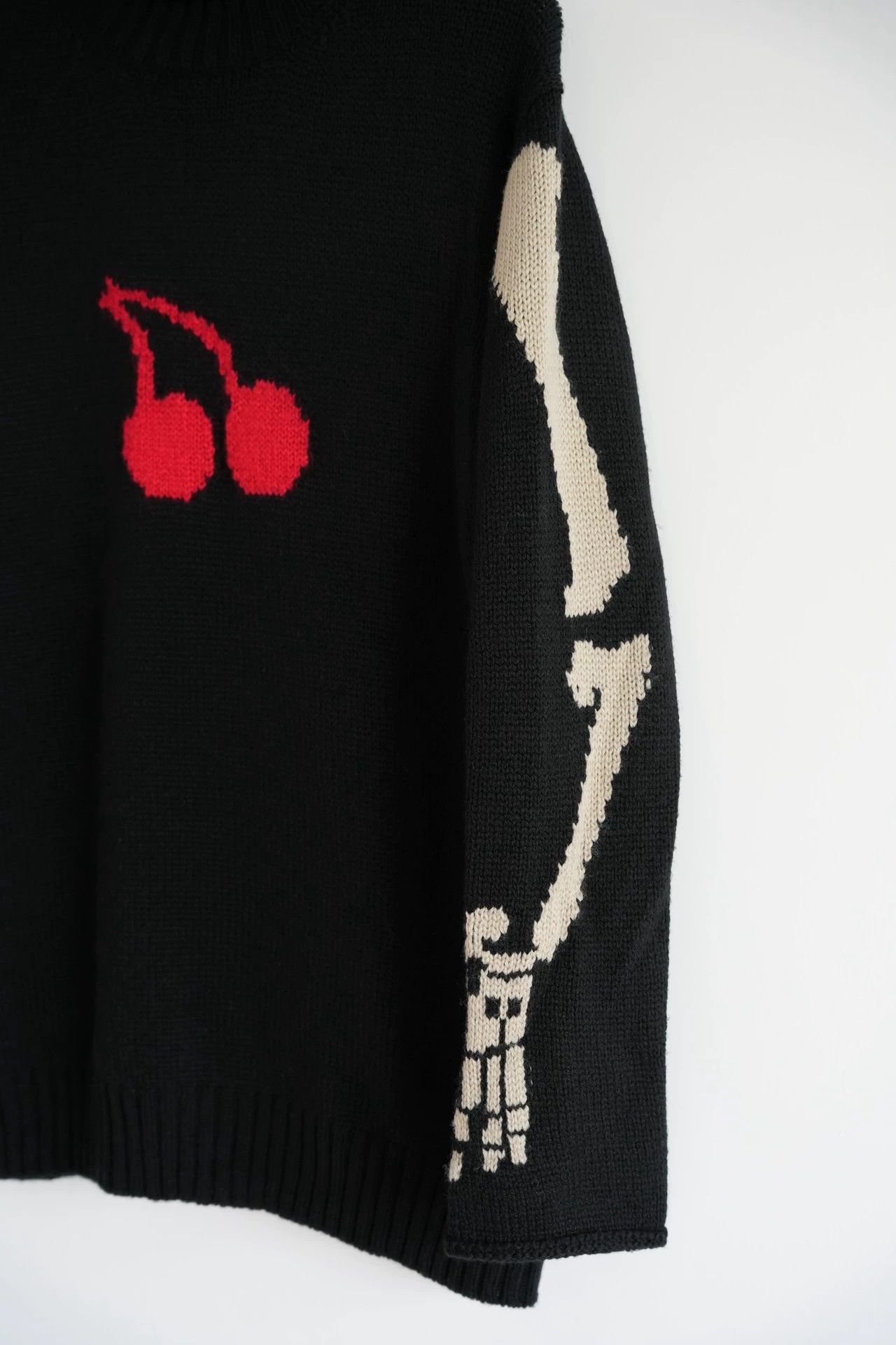 Yohji Yamamoto Yohji Yamamoto 22AW Cherry Skull T-neck Sweater Size US L / EU 52-54 / 3 - 5 Thumbnail