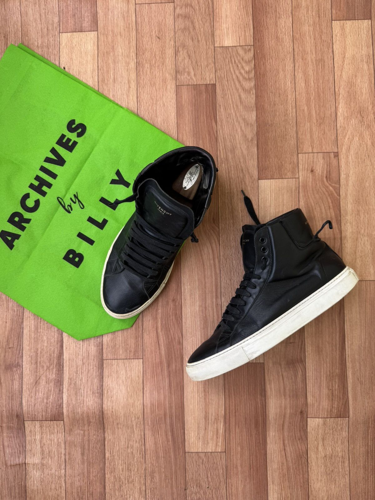 Givenchy Givenchy hightops sneakers like Saint Laurent Size US 10 / EU 43 - 1 Thumbnail