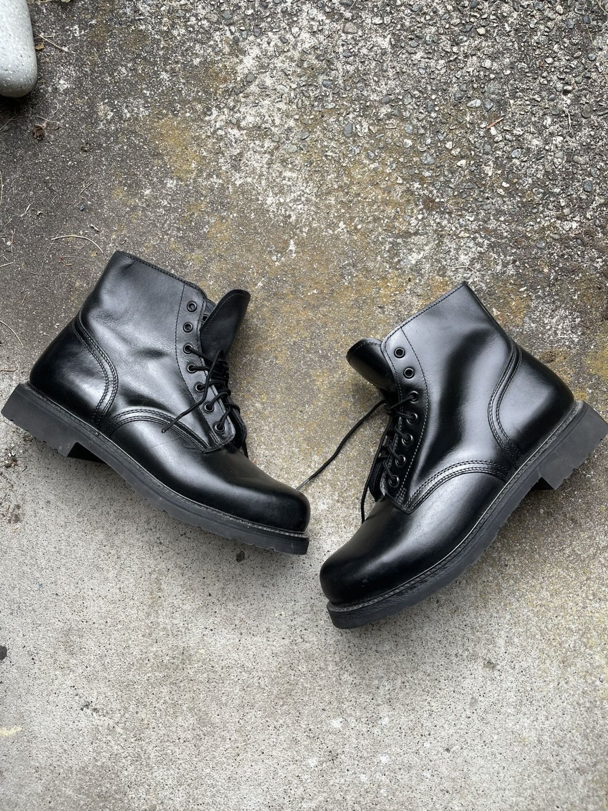 Vintage Canadian Combat Boots balenciaga strike style Size US 10 / EU 43 - 1 Thumbnail