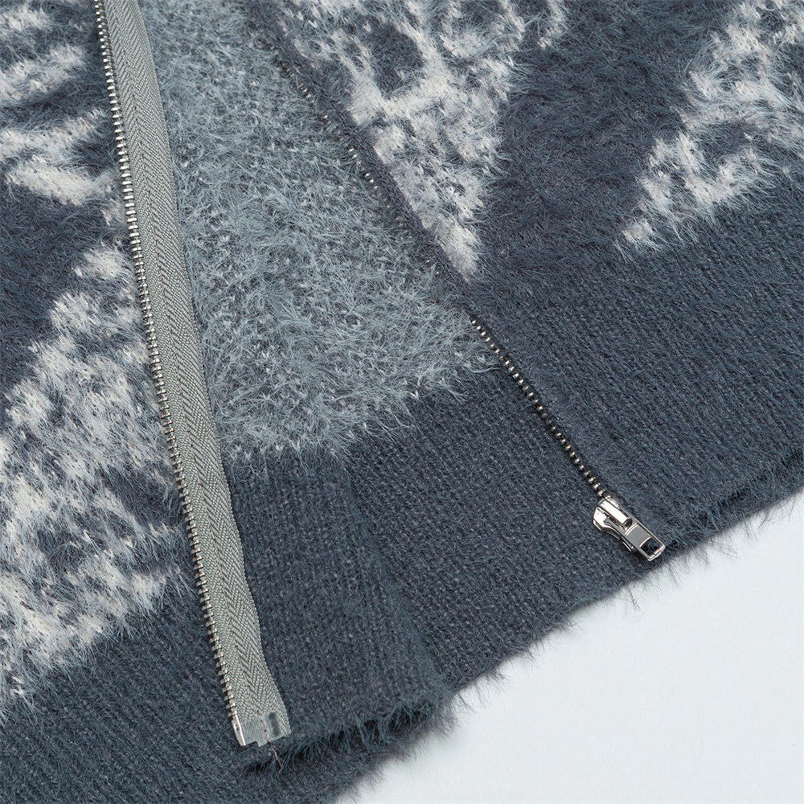 Vintage Gray Fuzzy Zip-Up Turtleneck Sweater, Cozy Knitwear Size US M / EU 48-50 / 2 - 5 Thumbnail