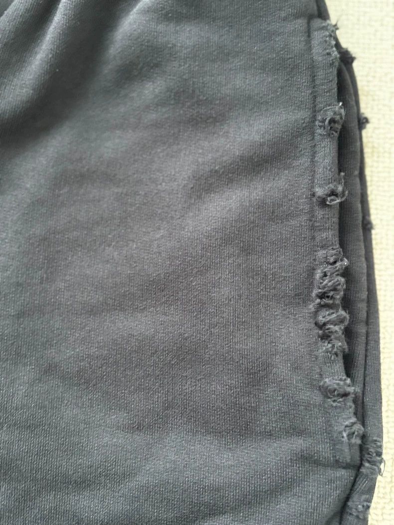 Balenciaga Balenciaga size S Erosion-destroying elasticated waist pock Size US 26 / EU 42 - 3 Thumbnail