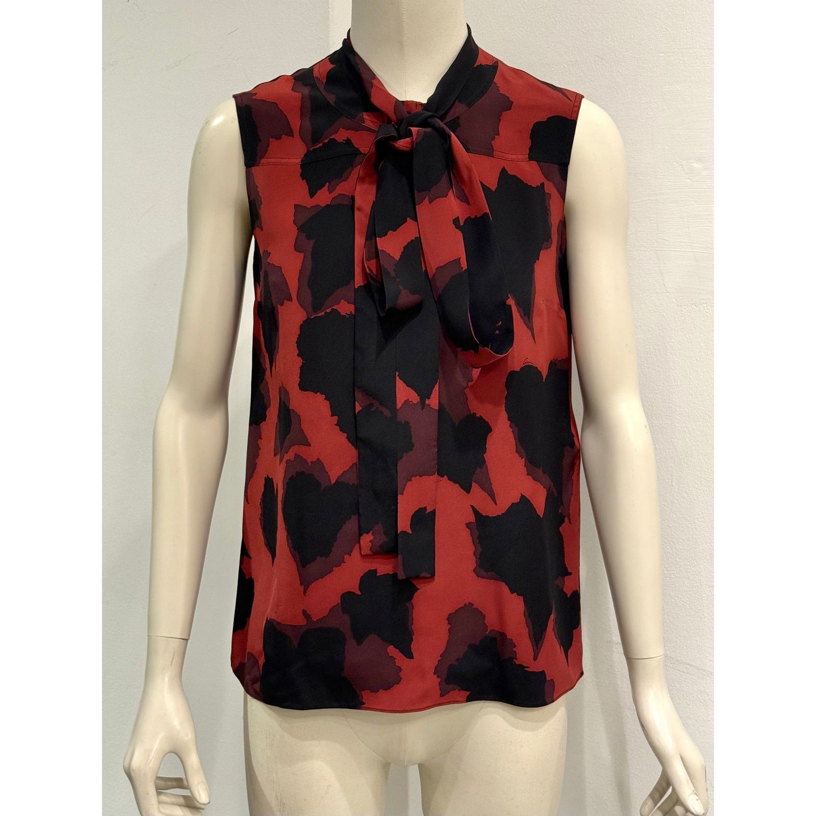 Gucci 2010s Gucci sleeveless bow-tie blouse Size S / US 4 / IT 40 - 1 Thumbnail