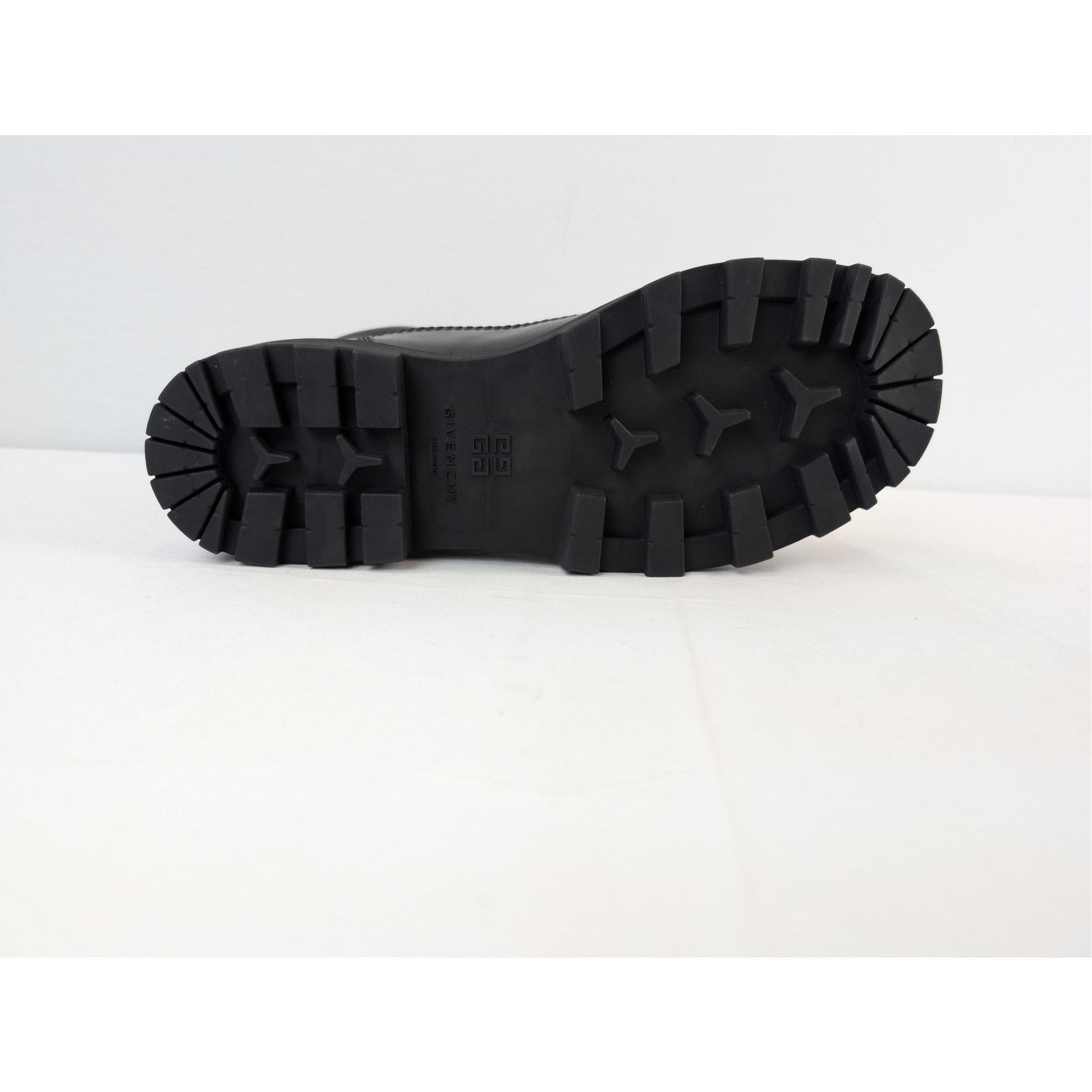 Givenchy o1rshd1 Show Lace-Up Boots in Black Size US 11 / EU 44 - 12 Thumbnail