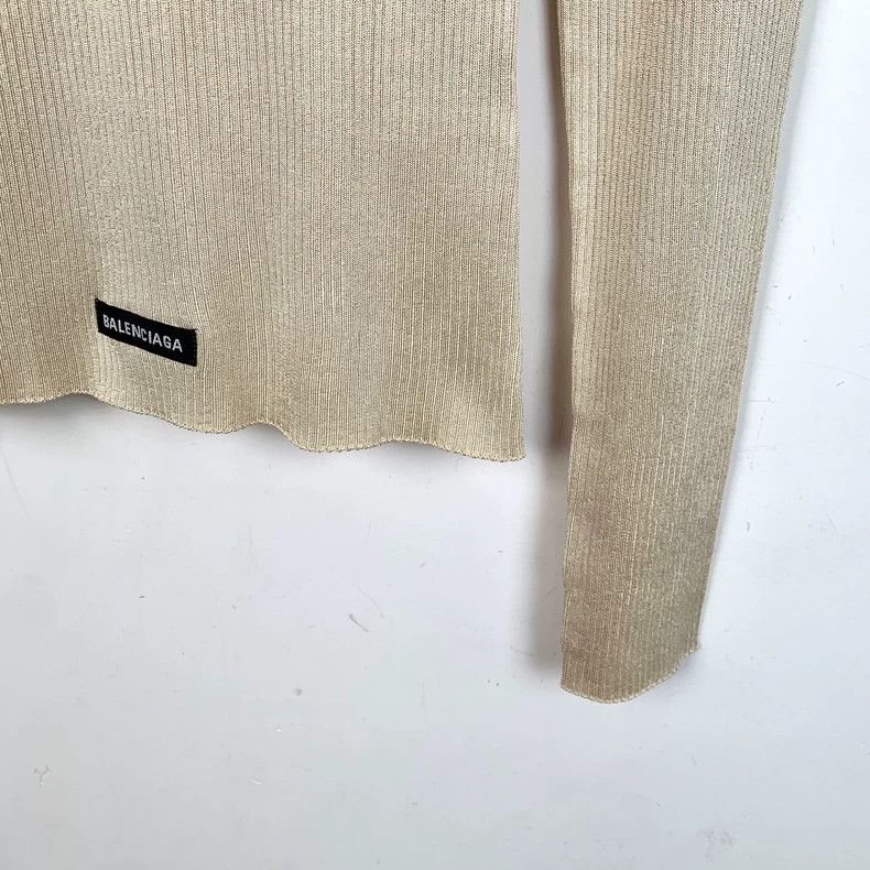 Balenciaga Balenciaga Apricot Letter Long Sleeve Crew Neck Long Sleev Size S / US 4 / IT 40 - 4 Thumbnail