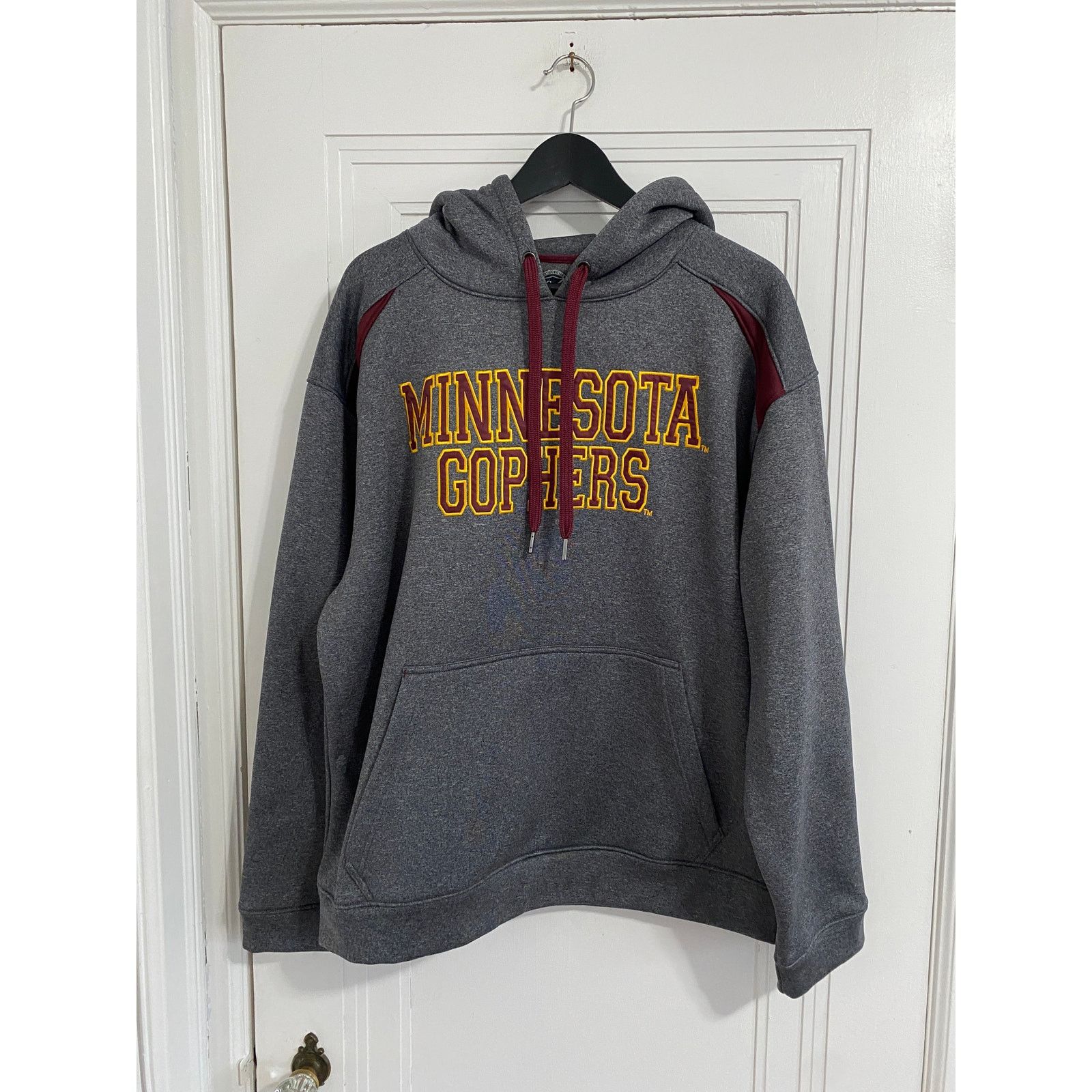 NCAA Minnesota Gophers Hoodie Sweatshirt Men's Size Large Size US L / EU 52-54 / 3 - 2 Thumbnail