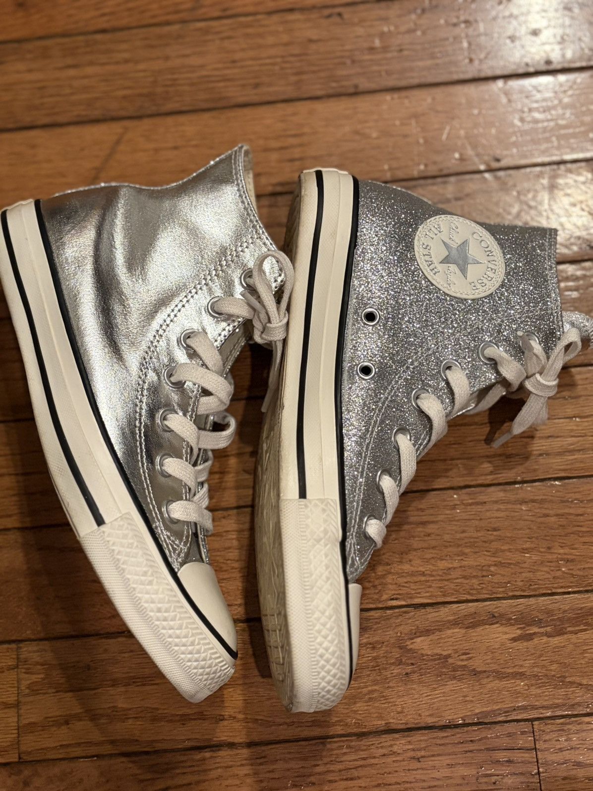 Converse Converse Womens Size 7 CTAS Shiny Metal Hi Size US 7 / IT 37 - 2 Thumbnail