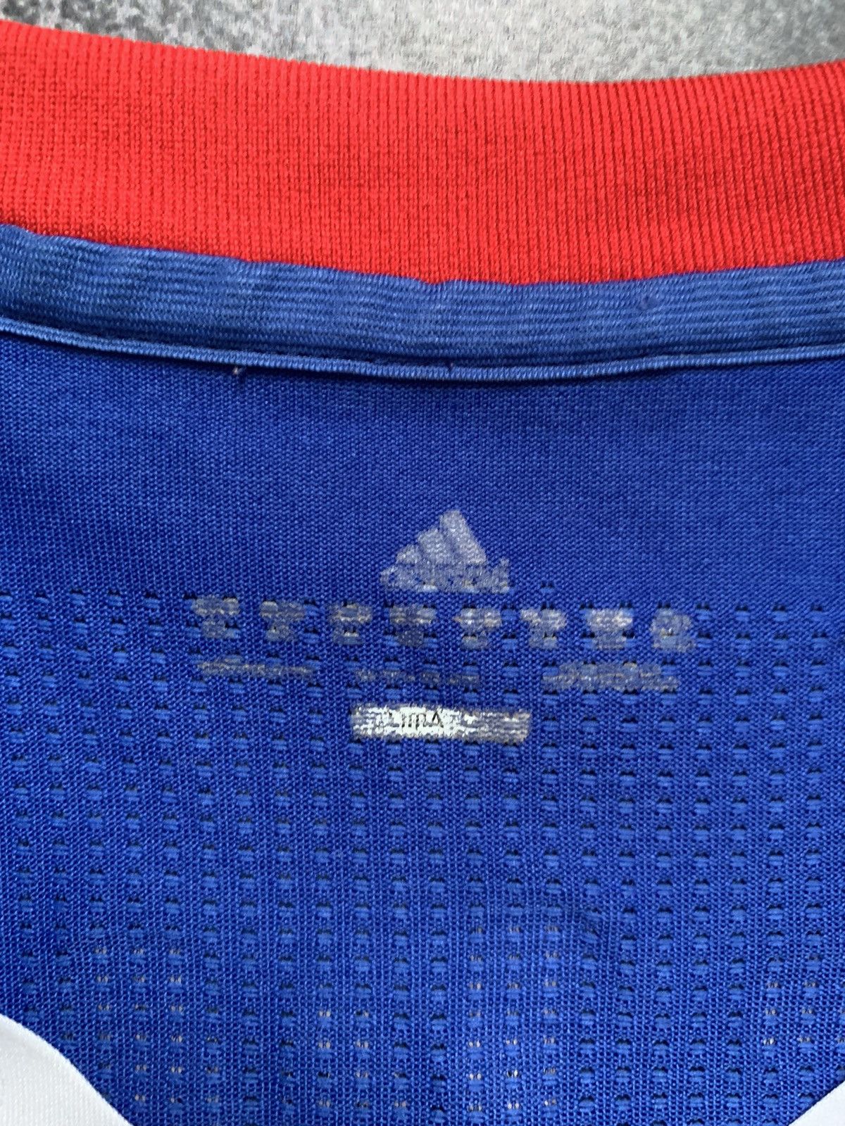 Adidas × Chelsea Soccer Adidas Chelsea 2010/2011 Home Shirt Soccer Jersey Football Size US XL / EU 56 / 4 - 7 Thumbnail
