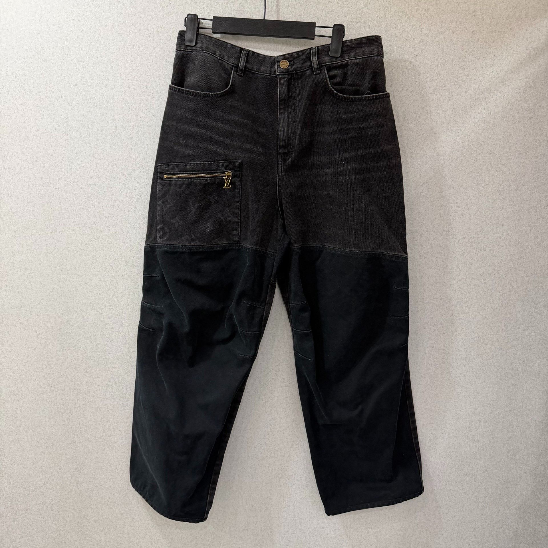 Louis Vuitton Louis Vuitton Washed Casual Pants 34 Men Size US 34 / EU 50 - 1 Thumbnail
