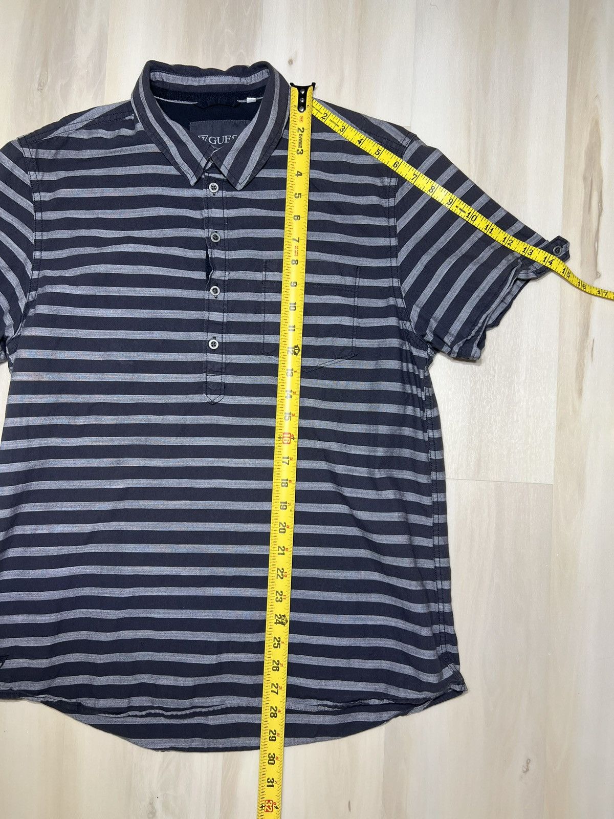 Guess GUESS Men's Black Striped Grunge Polo Shirt Size L Slim Fit Size US L / EU 52-54 / 3 - 6 Thumbnail