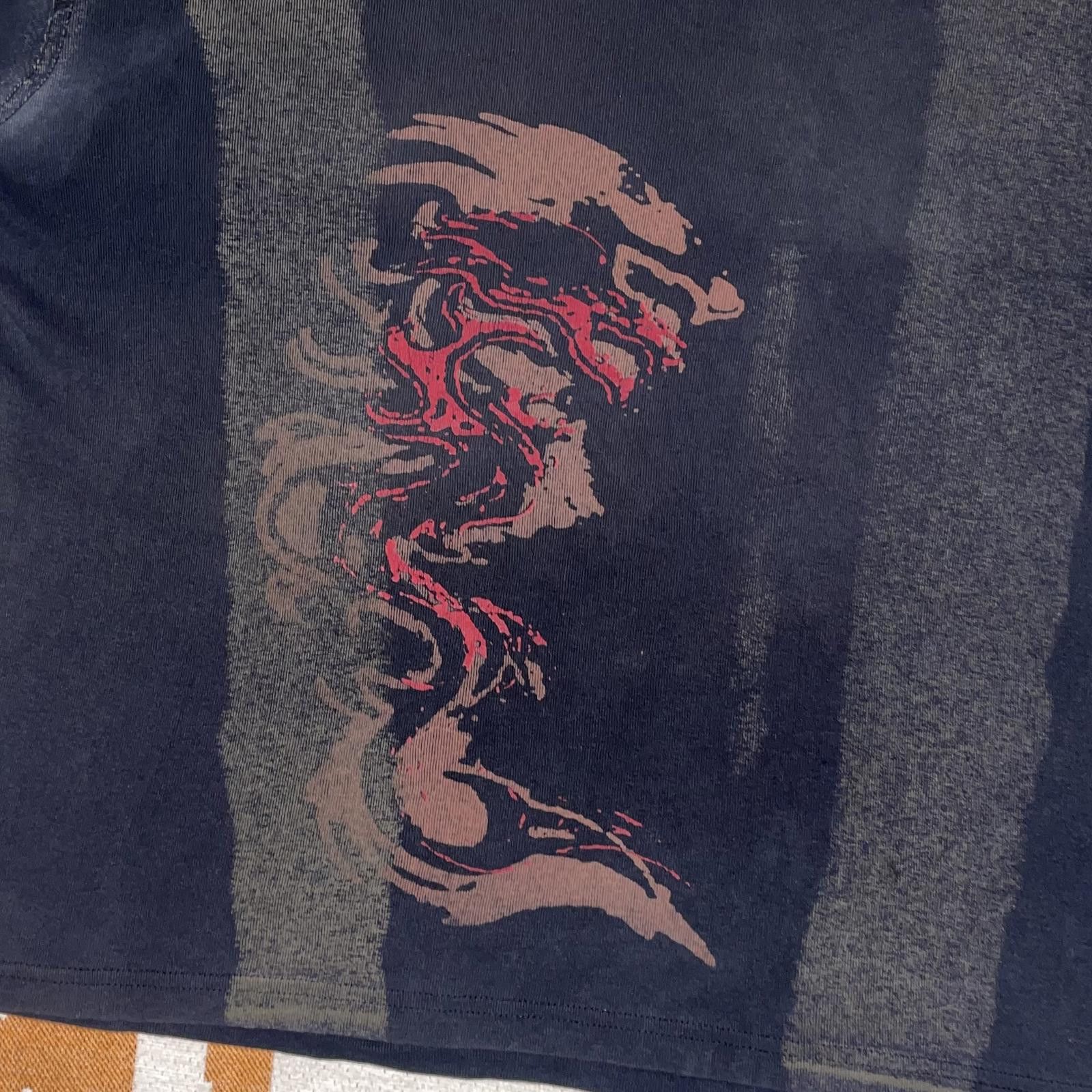 Designer Basic Line 00s Dragon Graphic T-Shirt L Size US L / EU 52-54 / 3 - 3 Thumbnail