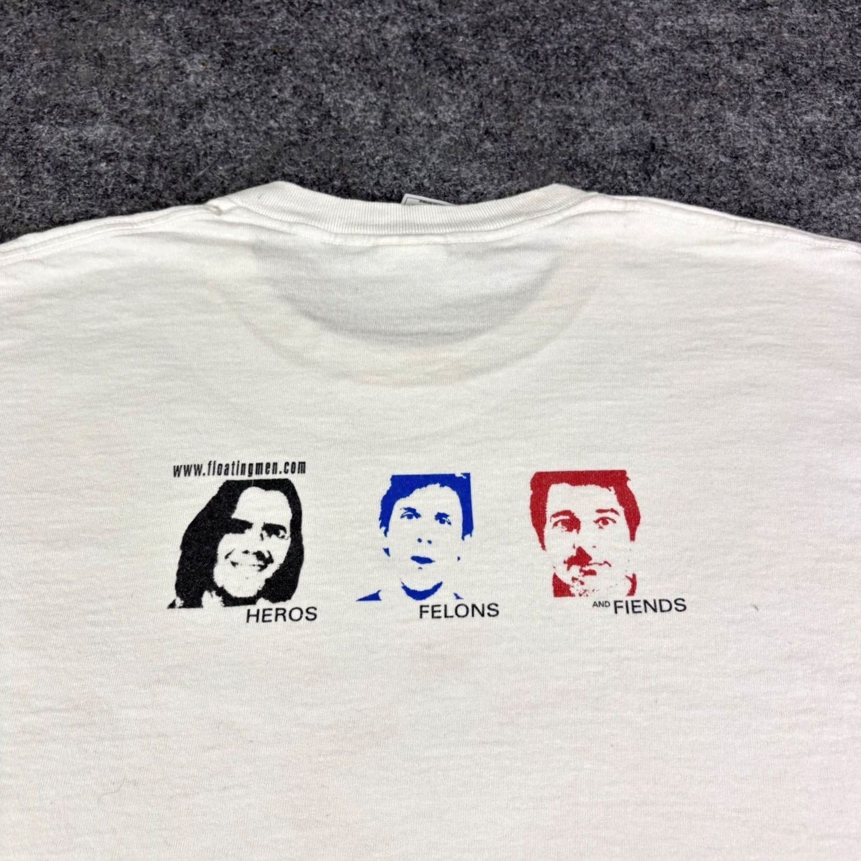 Fruit Of The Loom VINTAGE The Floating Men Band Shirt White L Mens Rock T-Shirt Band, Rock, 2000s, Heavyweight, Short Sleeve Size US L / EU 52-54 / 3 - 7 Thumbnail