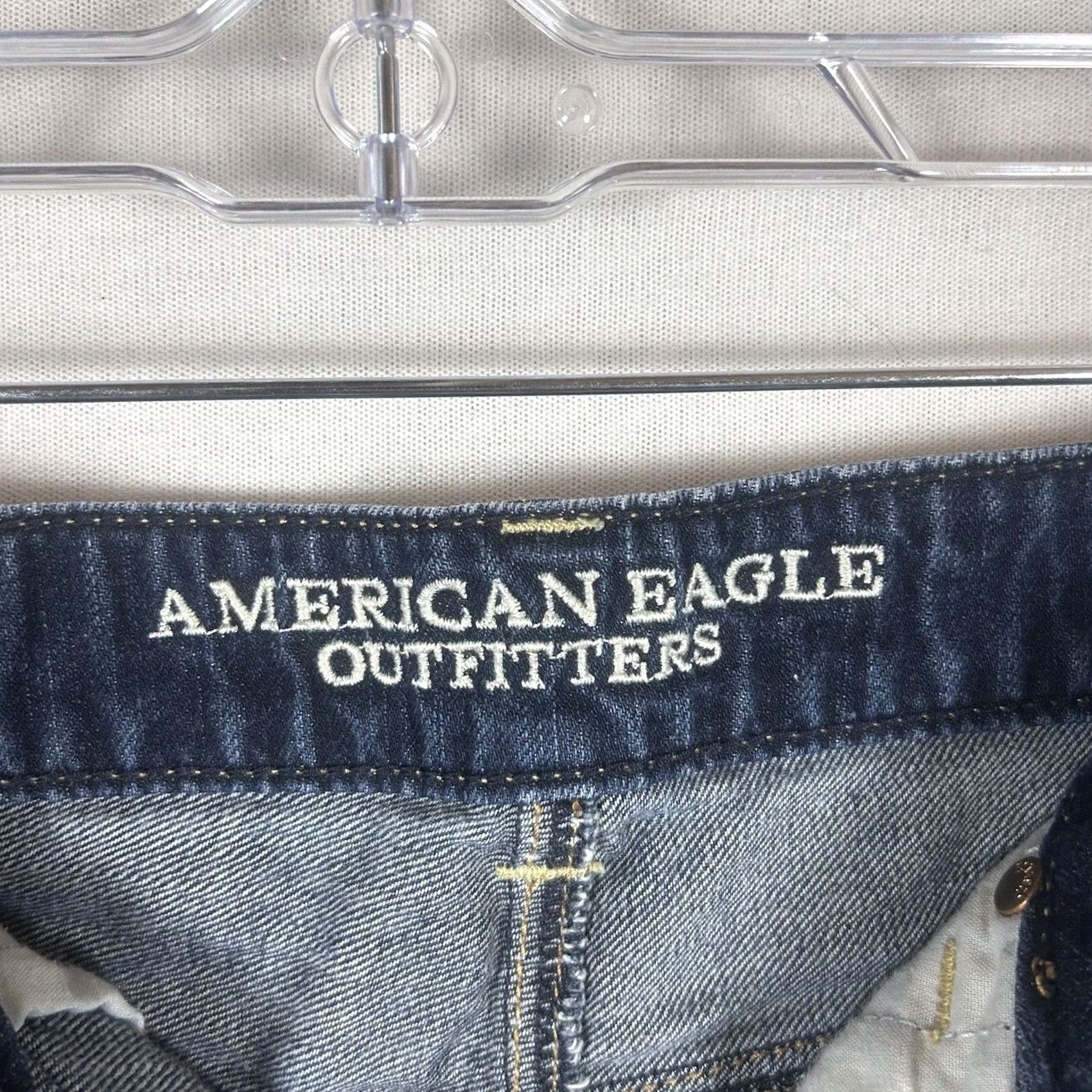 American Eagle Outfitters American Eagle Outfitters Blue Festival Cut-Off Shorts 5" Inseam Womens Size 0 Jeans Shorts Cheeky Vintage No-N/A Size 25" / US 0 / IT 36 - 3 Thumbnail