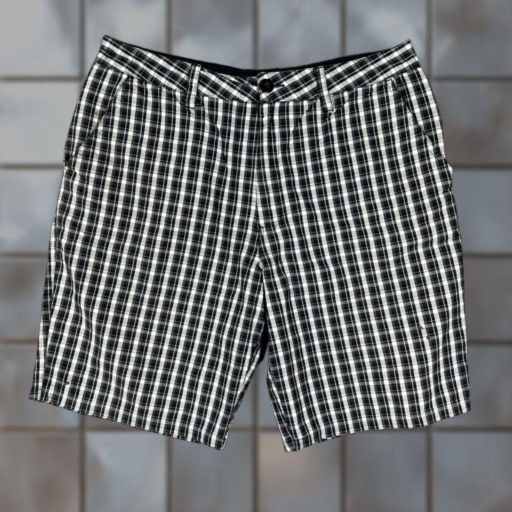 Hurley Hurley Shorts Men's 33 Black White Checkered Plaid Chino Flat Front - SEE PHOTOS Size US 33 - 1 Thumbnail